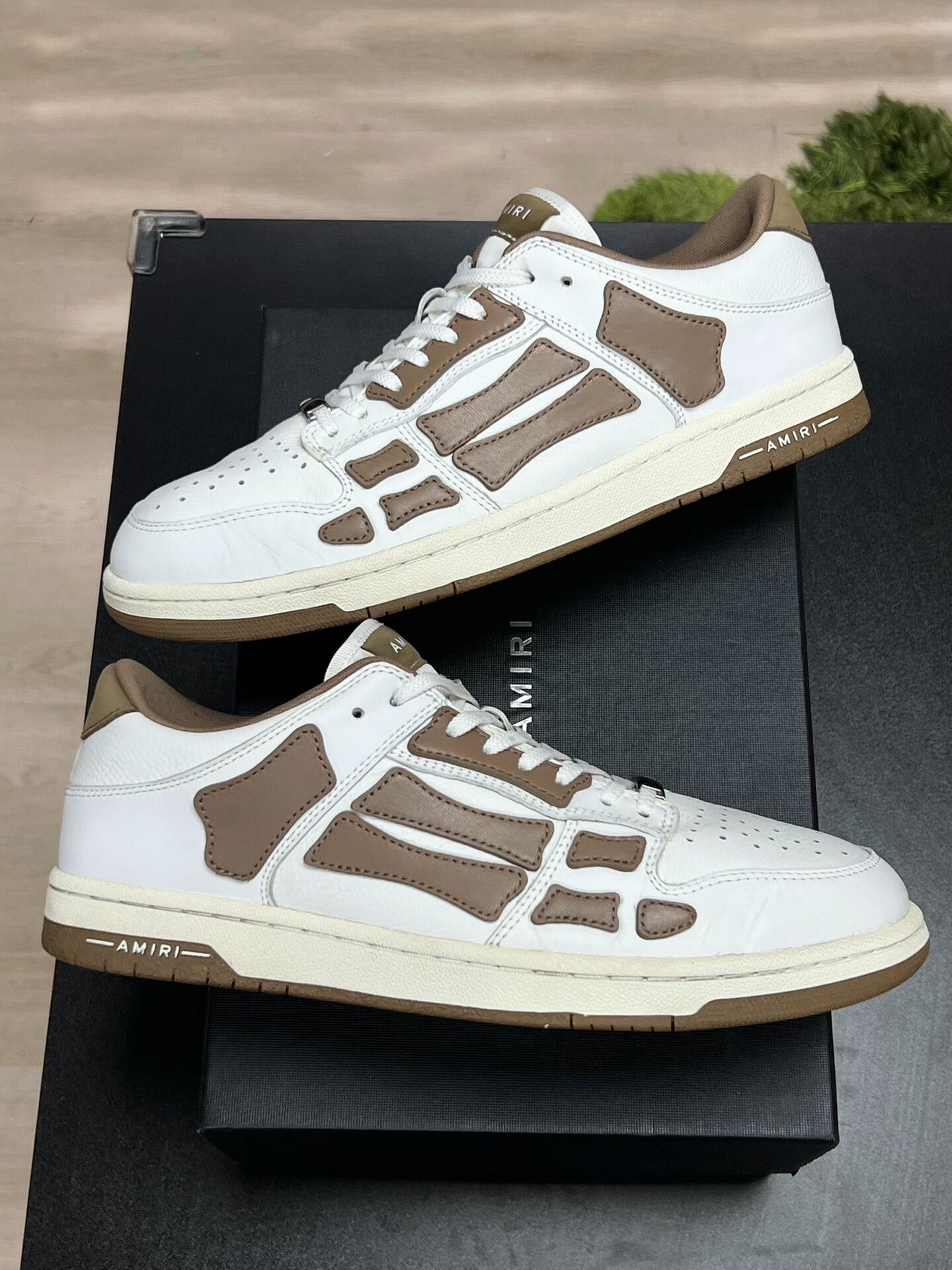 Amiri Amiri Brown Lowtop Sneakers 11 Men Size US 11 / EU 44 - 4 Thumbnail