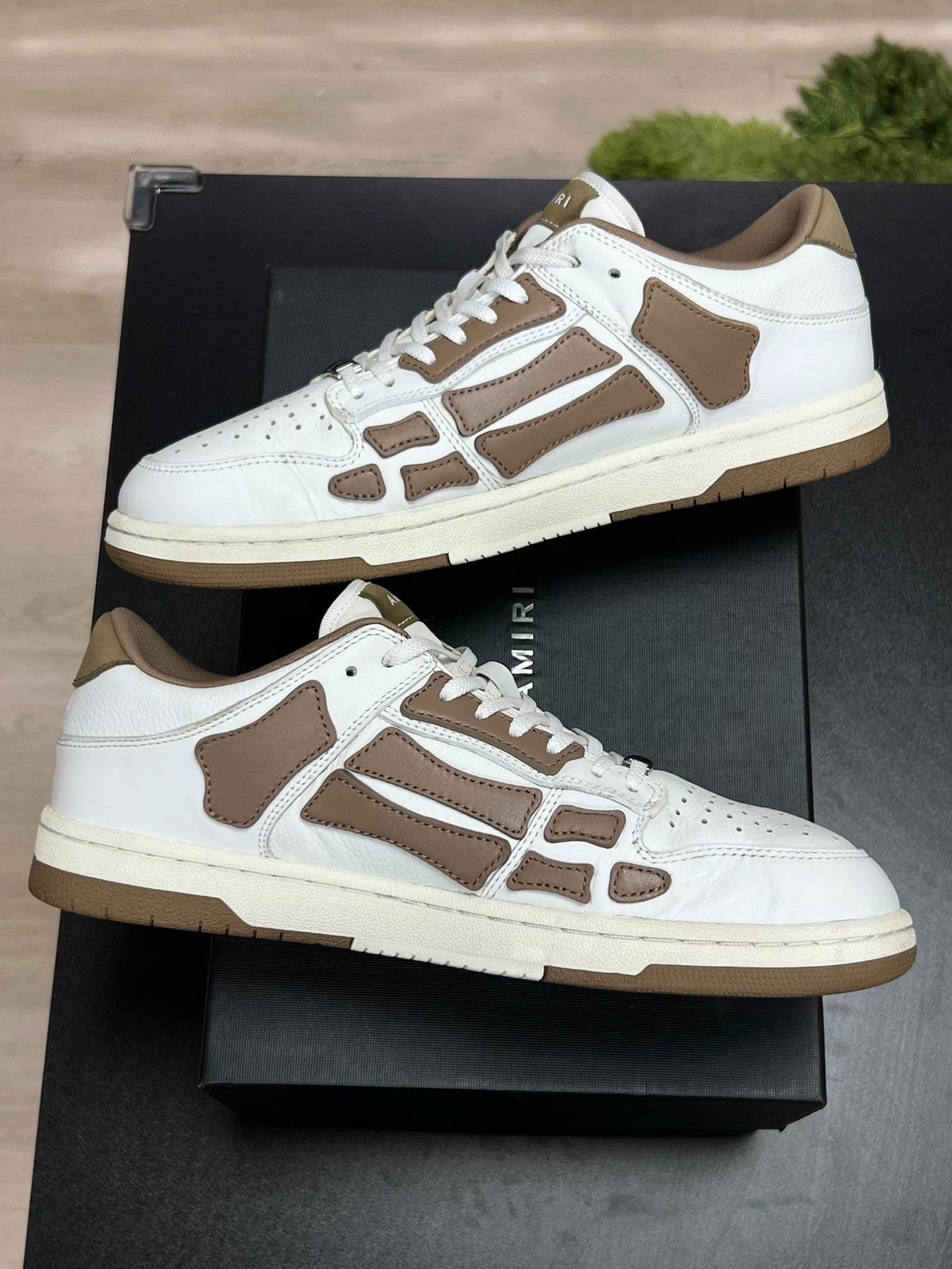 Amiri Amiri Brown Lowtop Sneakers 11 Men Size US 11 / EU 44 - 5 Thumbnail