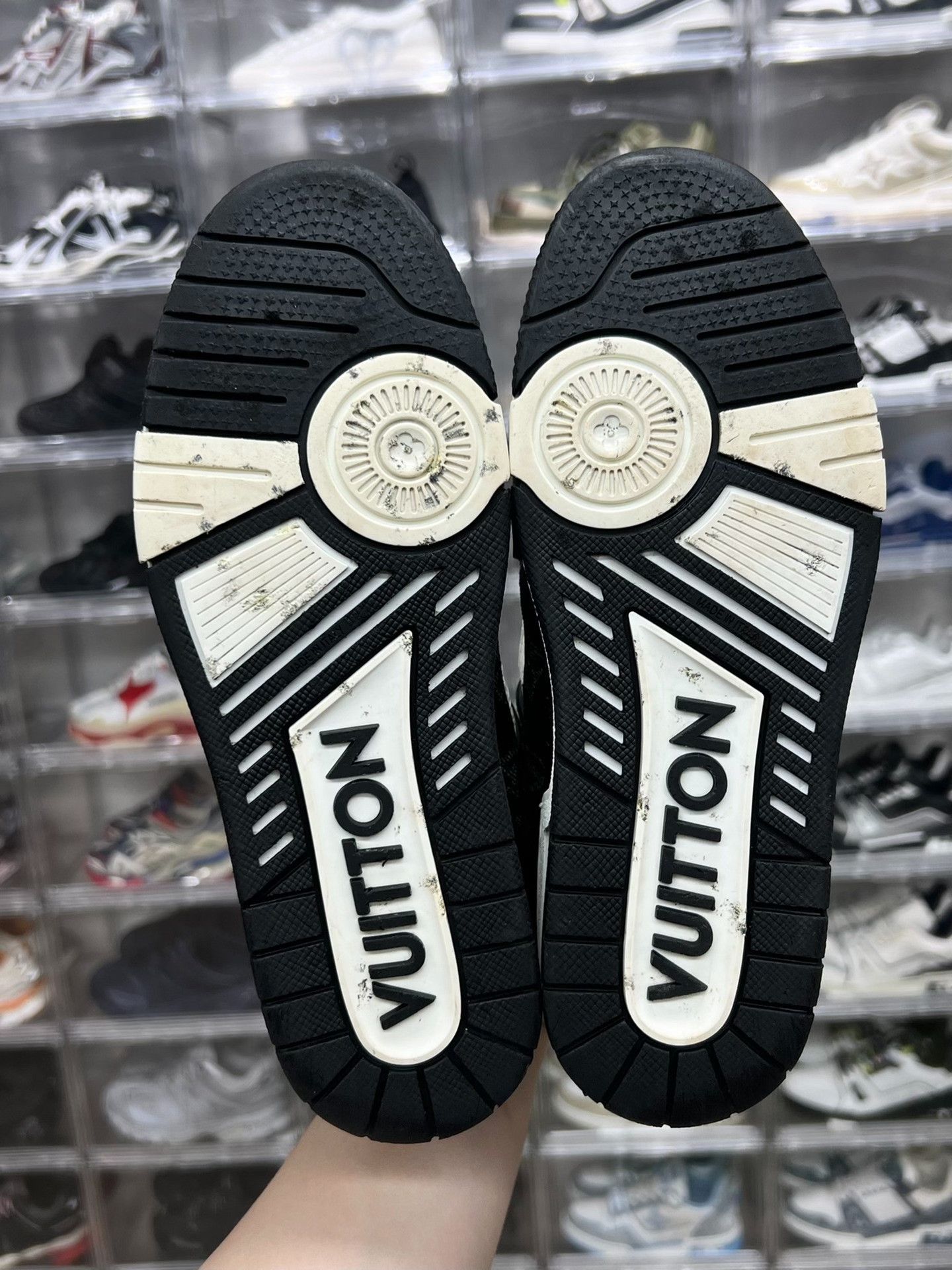 Louis Vuitton Louis Vuitton Training Denim Black Lowtop Sneakers 5 Men Size US 5 / EU 37 - 8 Thumbnail