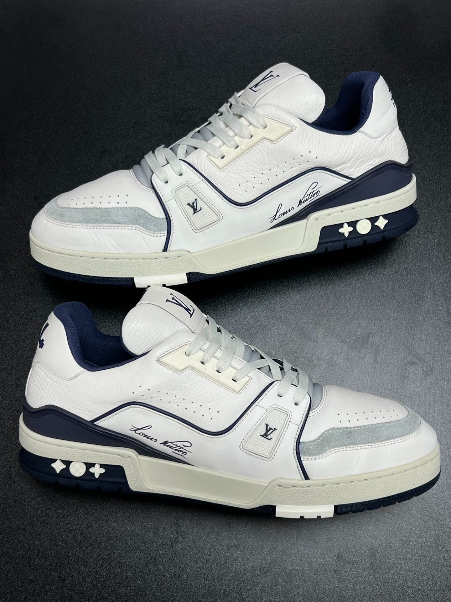 Louis Vuitton Louis Vuitton Training Blue Lowtop Sneakers 10.5 Men Size US 10.5 / EU 43-44 - 5 Thumbnail
