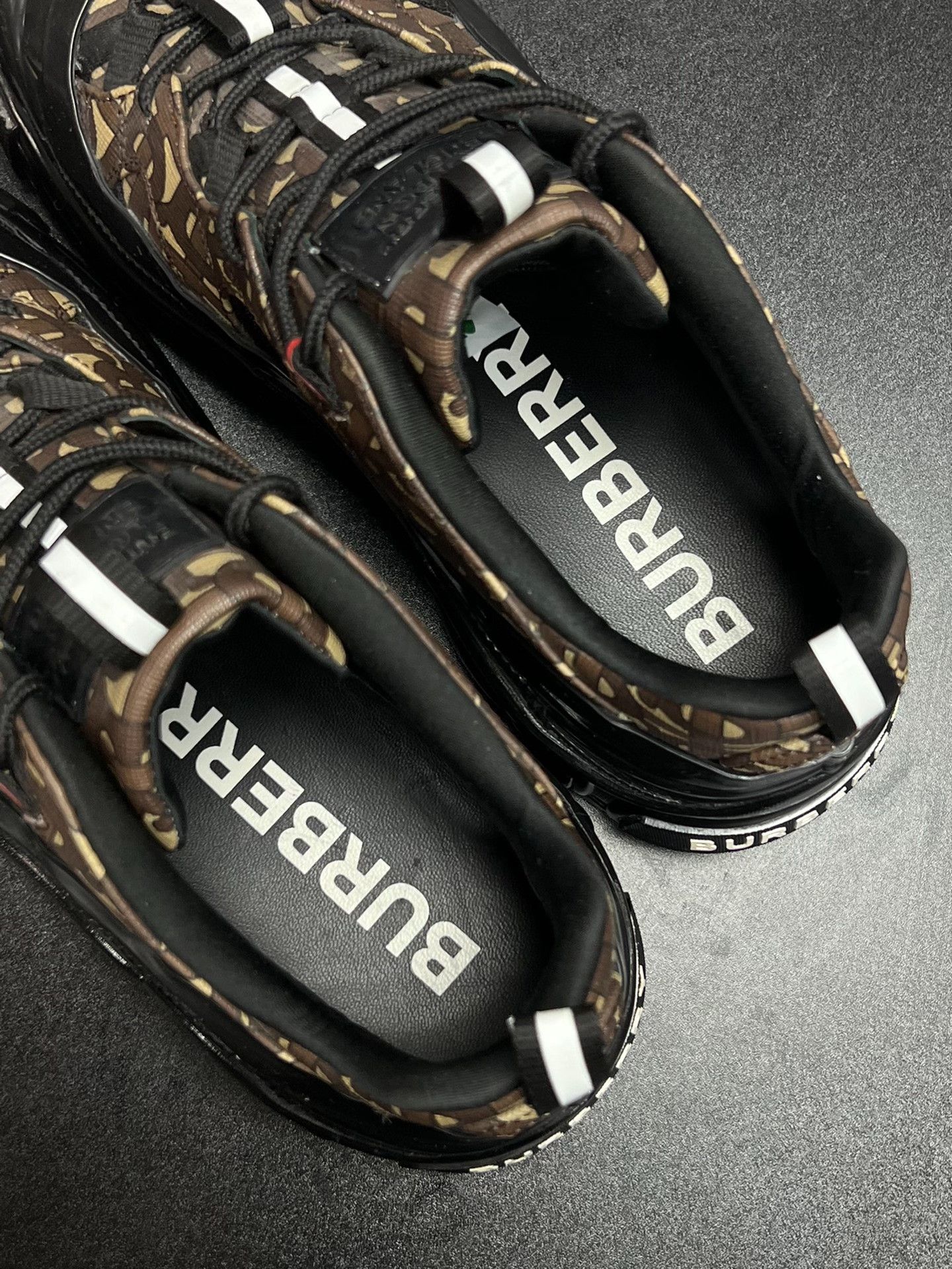 Burberry Burberry Casual Lowtop Sneakers 10 Men Size US 10 / EU 43 - 4 Thumbnail