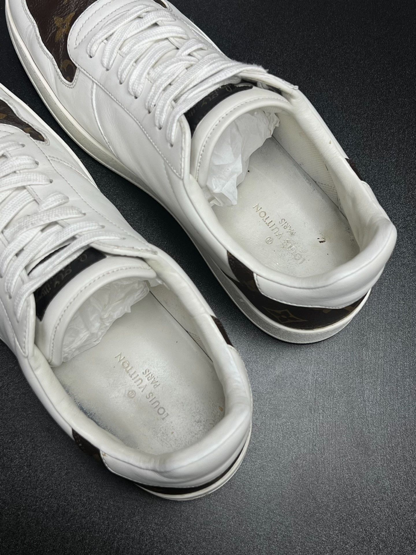 Louis Vuitton Louis Vuitton Brown Lowtop Sneakers 9 Men Size US 9 / EU 42 - 4 Thumbnail