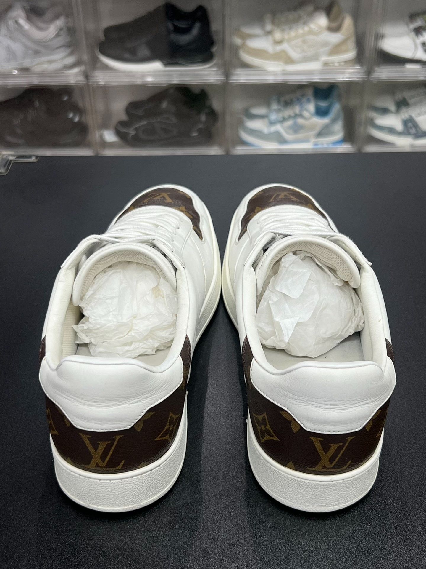 Louis Vuitton Louis Vuitton Brown Lowtop Sneakers 9 Men Size US 9 / EU 42 - 7 Thumbnail