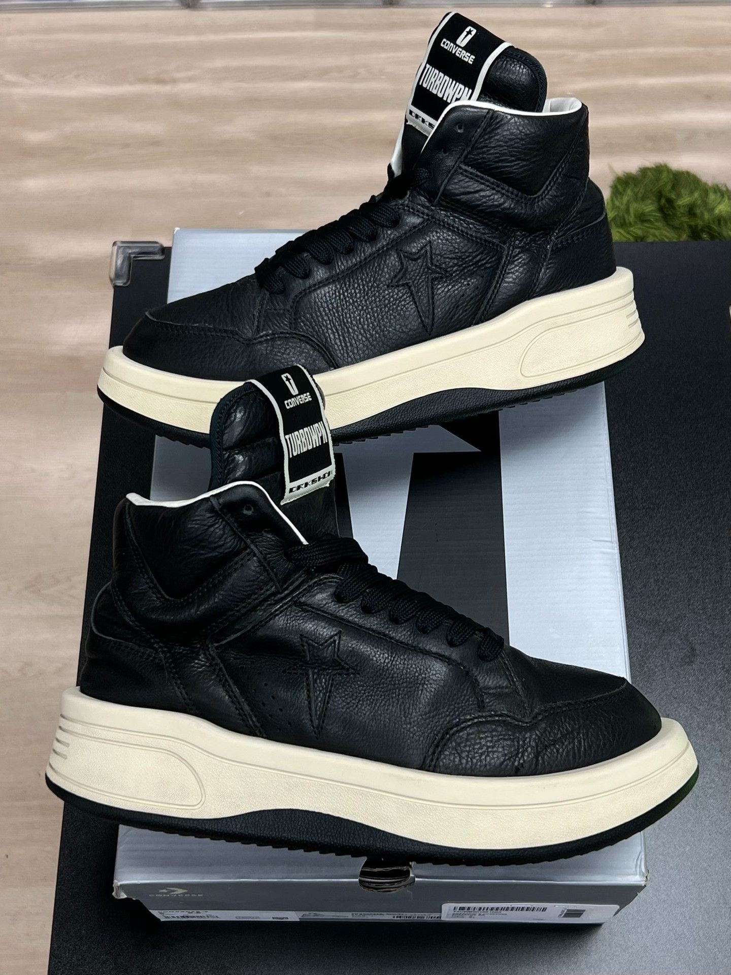 Rick Owens Rick Owens Black Hitop Sneakers 8 Men Size US 8 / EU 41 - 4 Thumbnail