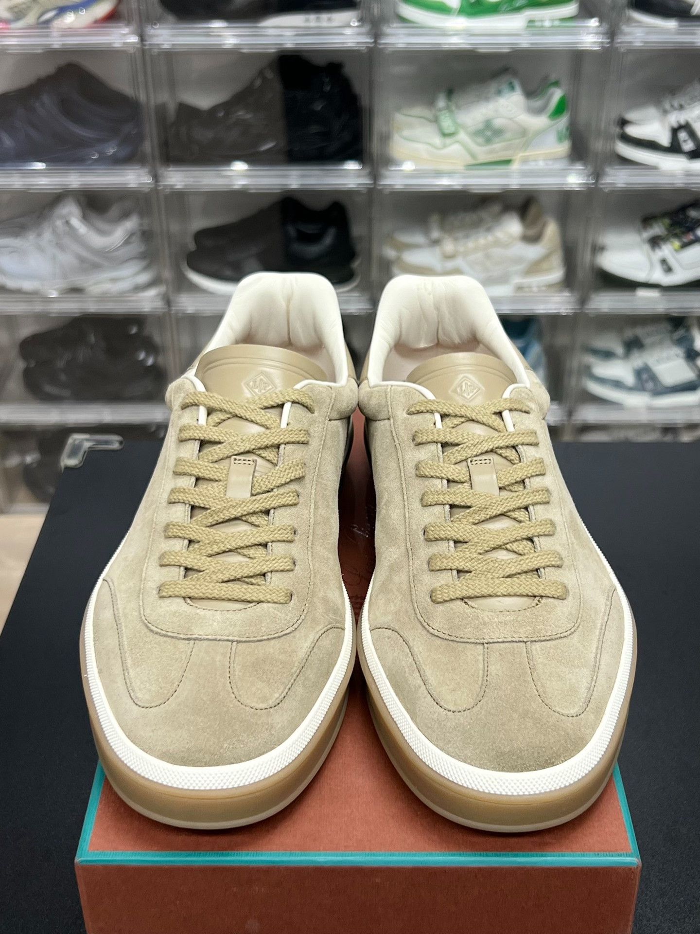 Loro Piana Loro Piana Suede Lowtop Sneakers 9 Men Size US 9 / EU 42 - 2 Thumbnail