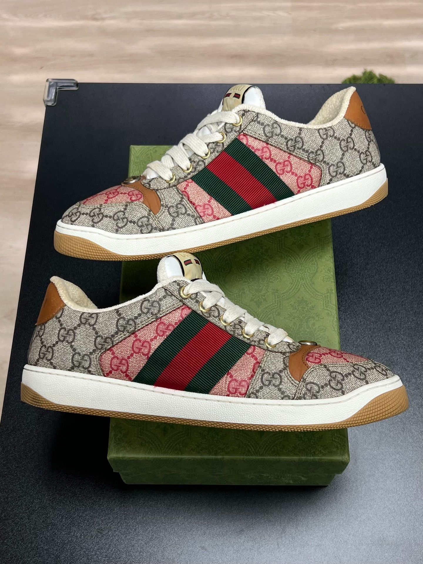 Gucci Gucci Lowtop Sneakers 9 Men Size US 9 / EU 42 - 5 Thumbnail