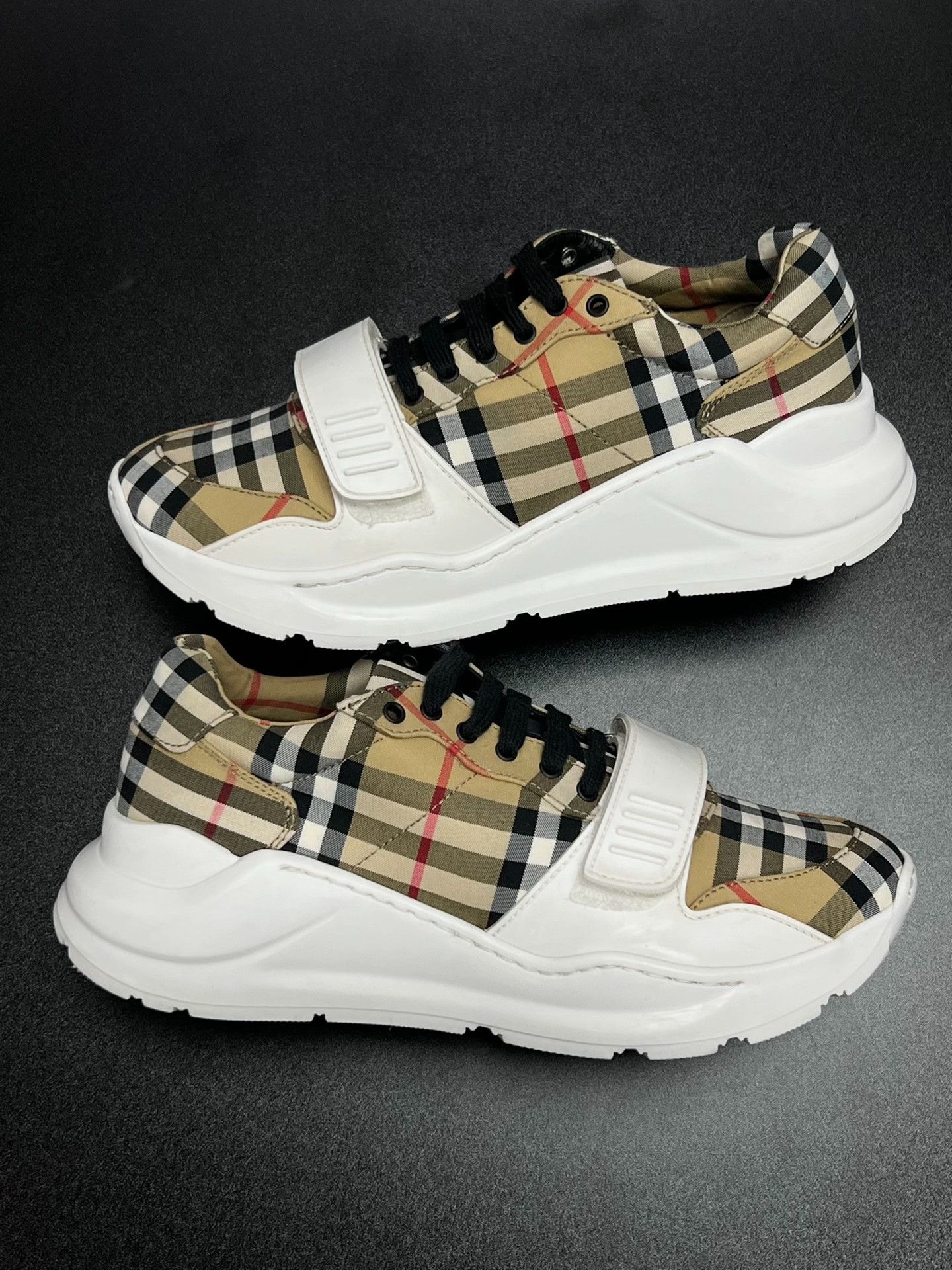 Burberry Burberry Casual Plaid Beige Lowtop Sneakers us_8 Women Size US 8 / IT 38 - 5 Thumbnail