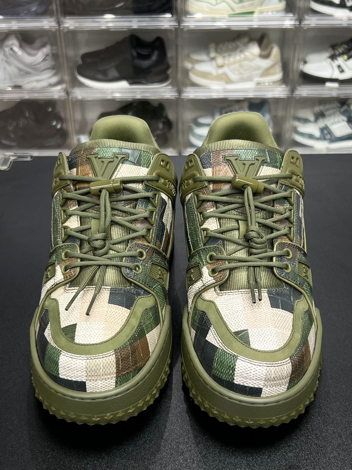 Louis Vuitton Louis Vuitton Training Camo Green Lowtop Sneakers 8 Men Size US 8 / EU 41 - 2 Thumbnail