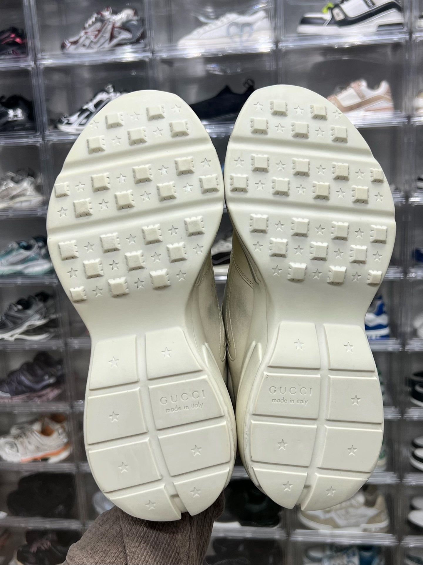 Gucci Gucci Printed Lowtop Sneakers 10 Men Size US 10 / EU 43 - 8 Thumbnail