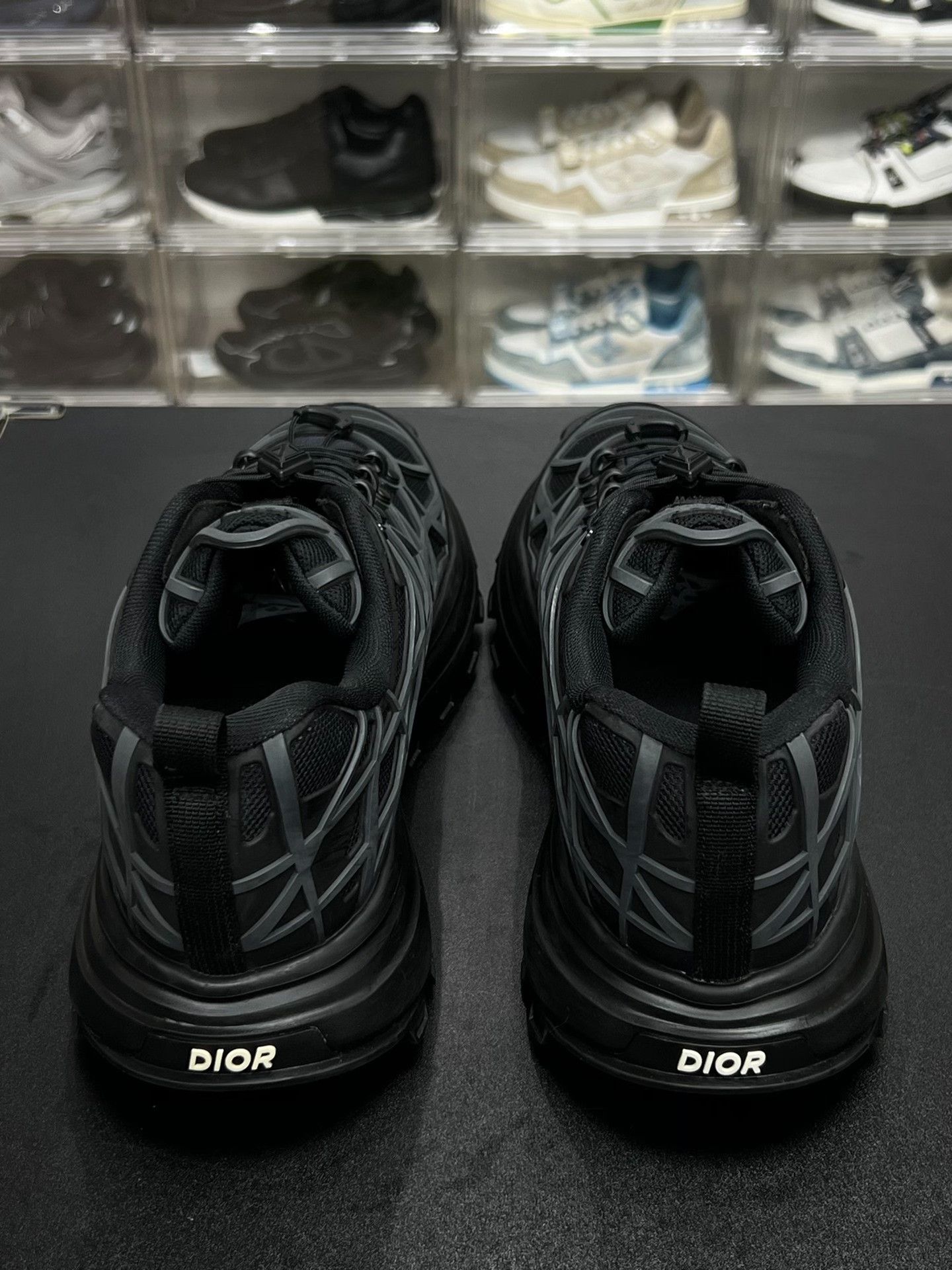 Dior Dior Printed Plaid Black Lowtop Sneakers 10 Men Size US 10 / EU 43 - 7 Thumbnail