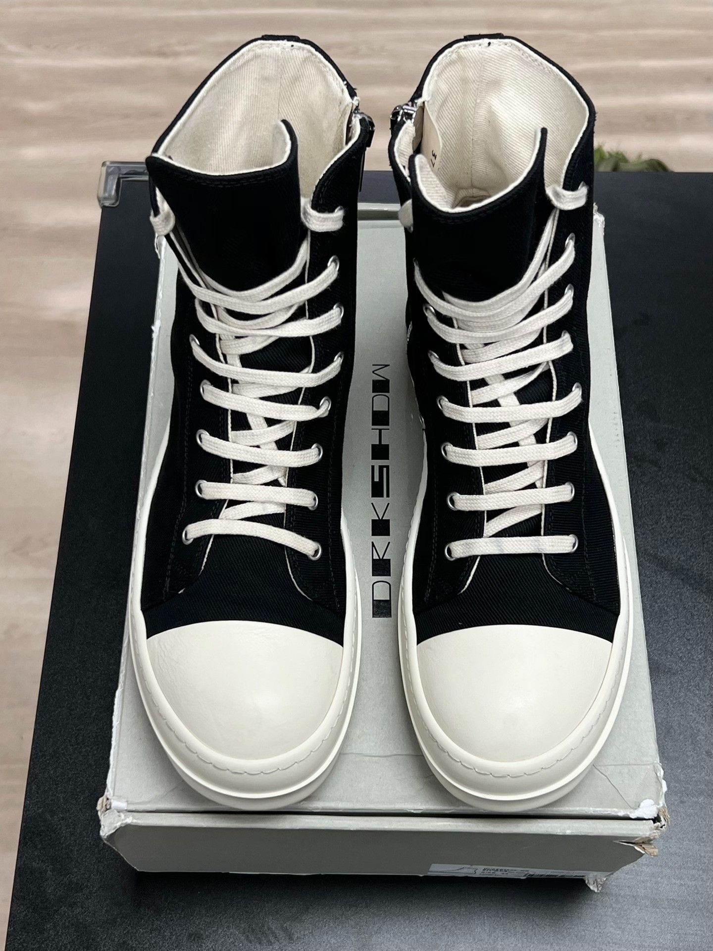 Rick Owens Rick Owens Black Lowtop Sneakers 10 Men Size US 10 / EU 43 - 3 Thumbnail