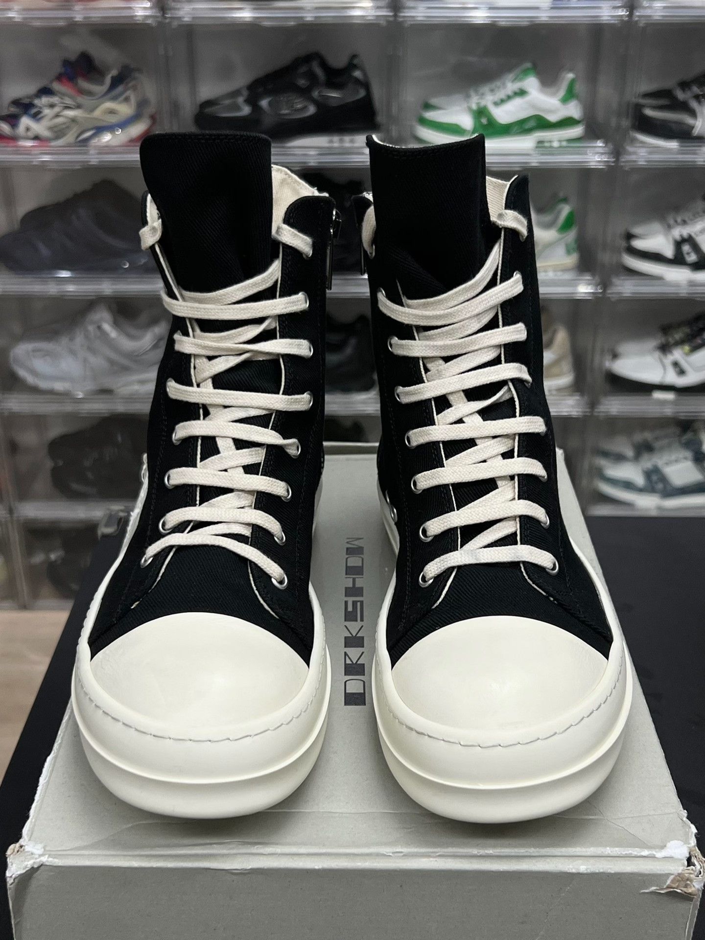 Rick Owens Rick Owens Black Lowtop Sneakers 10 Men Size US 10 / EU 43 - 2 Thumbnail