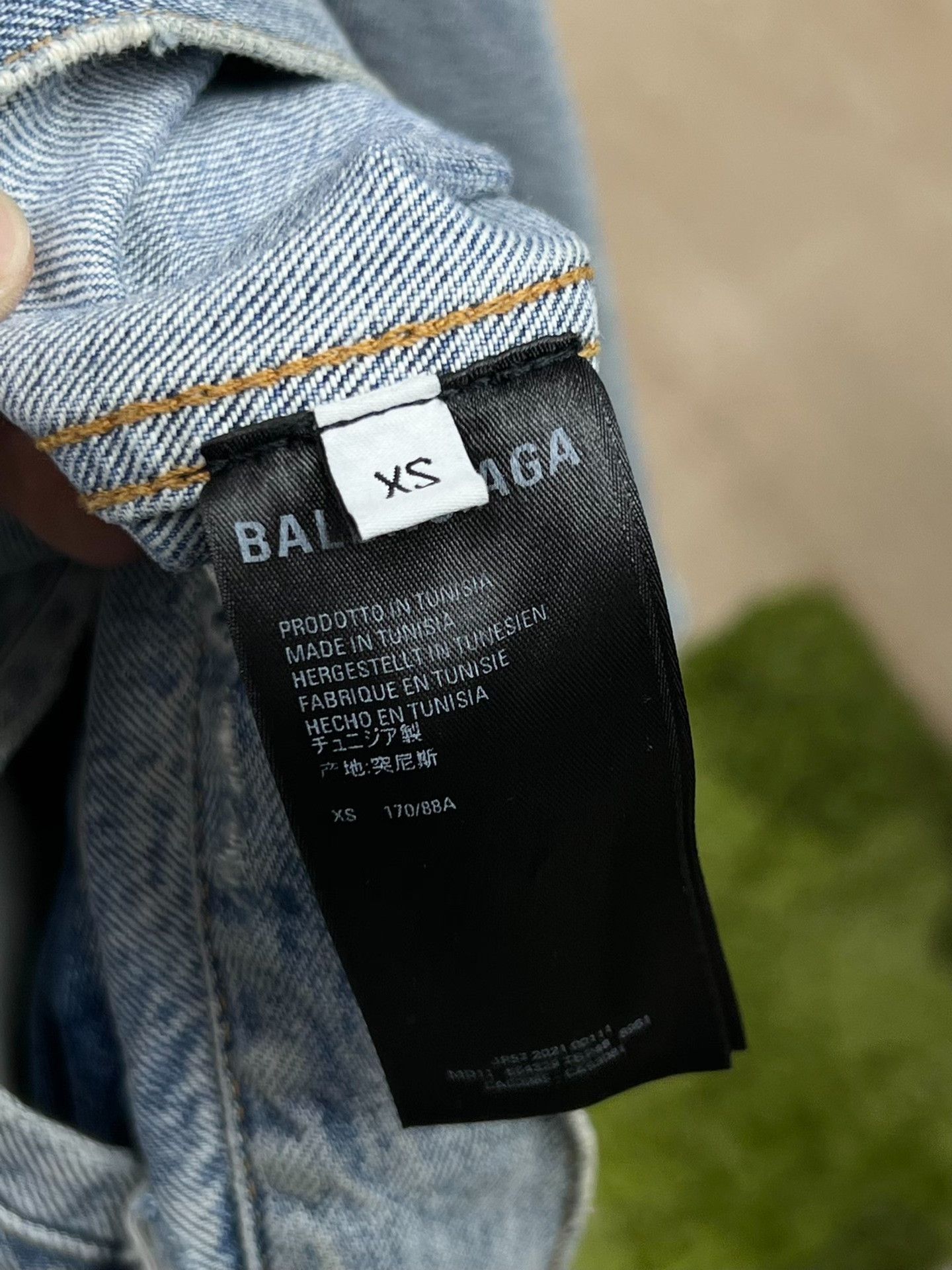 Balenciaga Balenciaga Denim Blue Light Jacket xs Men Size US XS / EU 42 / 0 - 7 Thumbnail