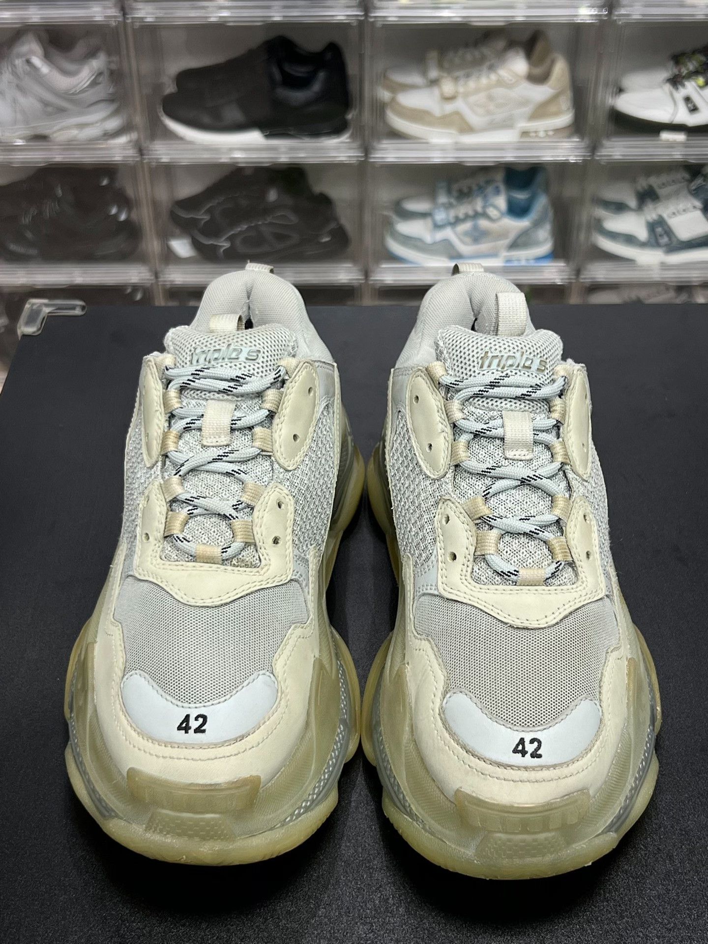 Balenciaga Balenciaga White Lowtop Sneakers 9 Men Size US 9 / EU 42 - 2 Thumbnail