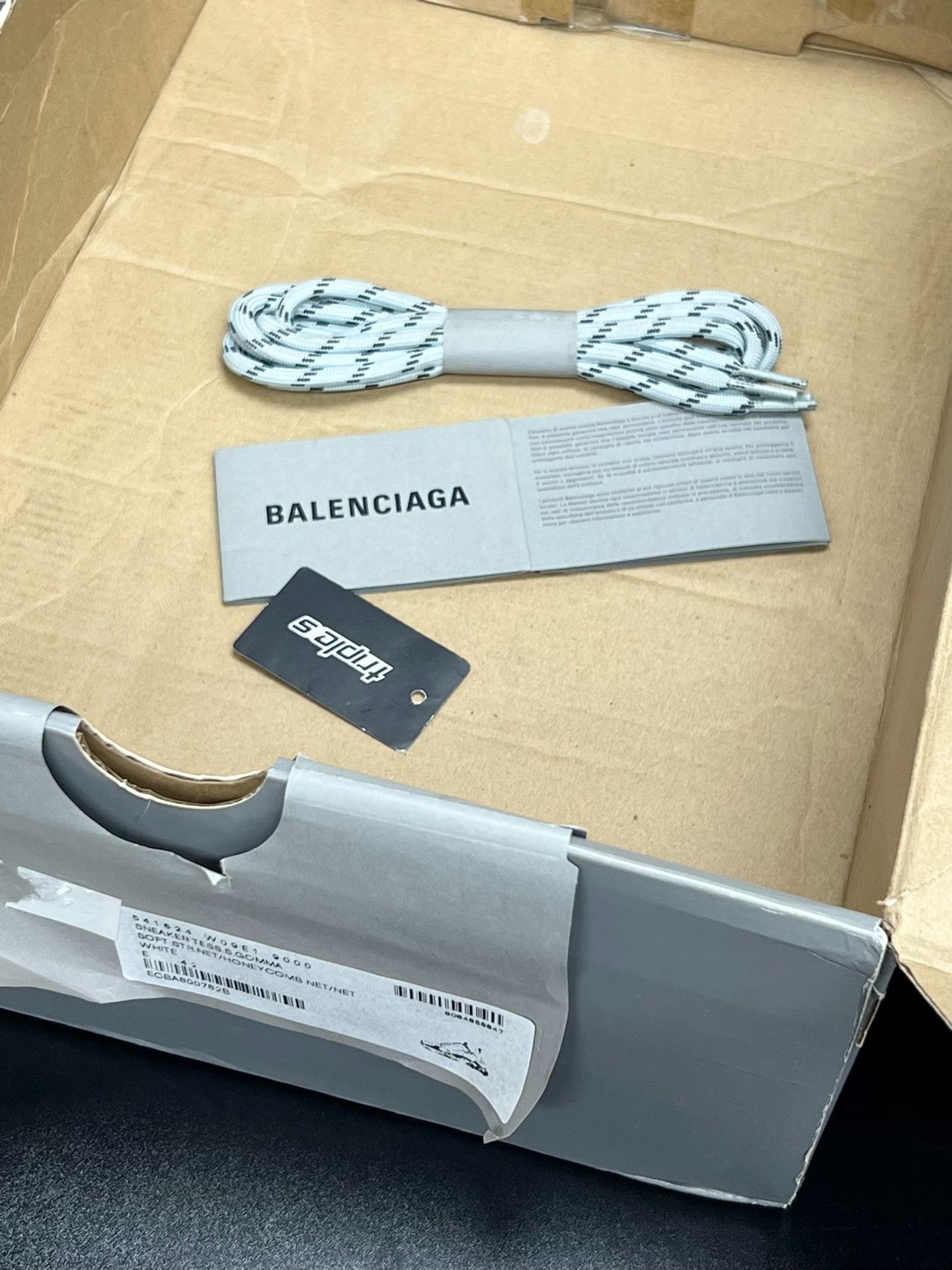 Balenciaga Balenciaga White Lowtop Sneakers 9 Men Size US 9 / EU 42 - 9 Thumbnail