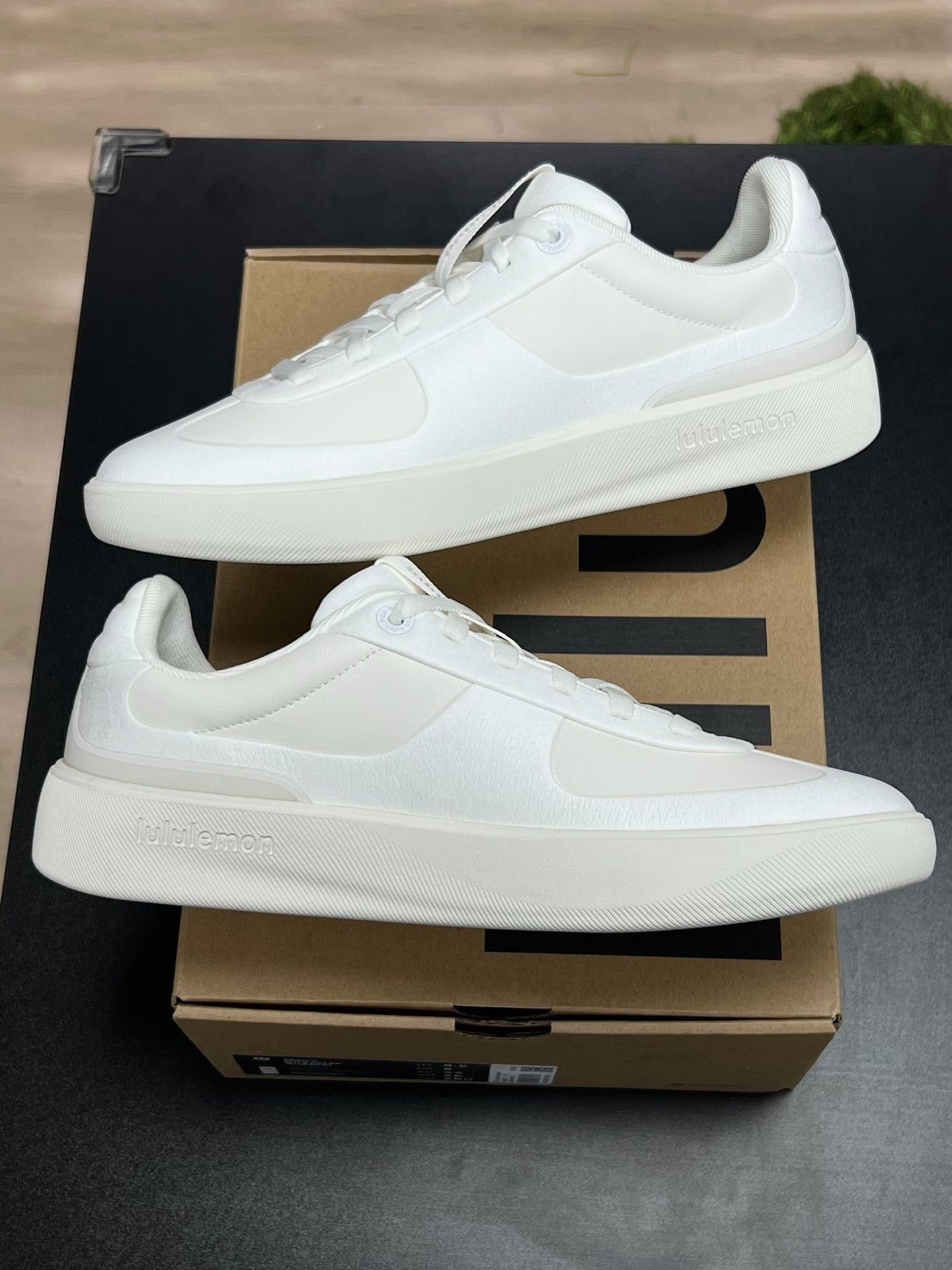 Lululemon Lululemon Casual White Lowtop Sneakers 9 Men Size US 9 / EU 42 - 5 Thumbnail