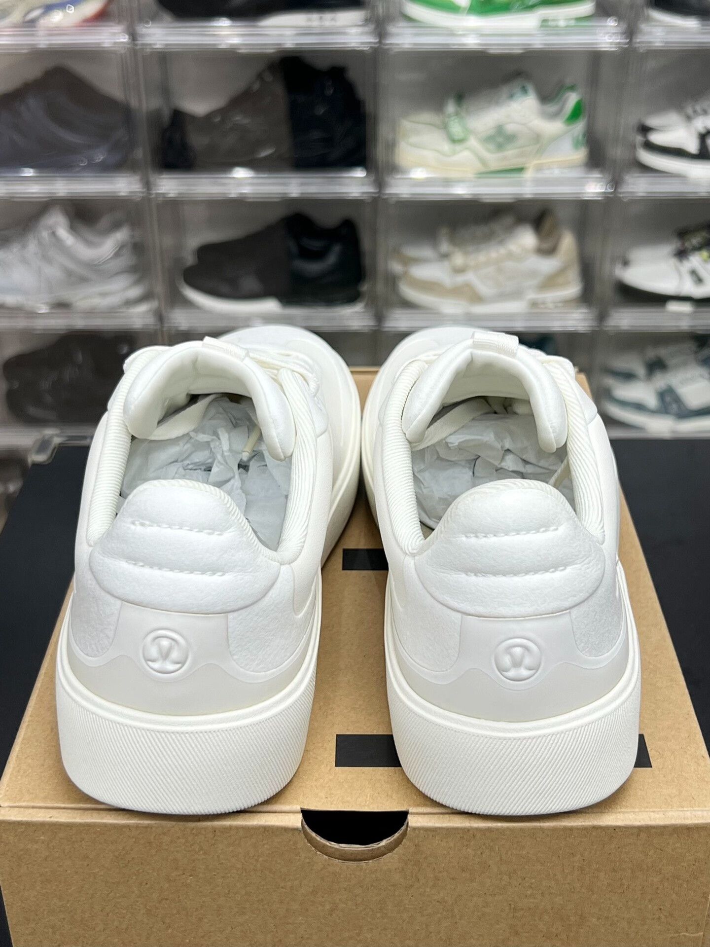 Lululemon Lululemon Casual White Lowtop Sneakers 9 Men Size US 9 / EU 42 - 6 Thumbnail