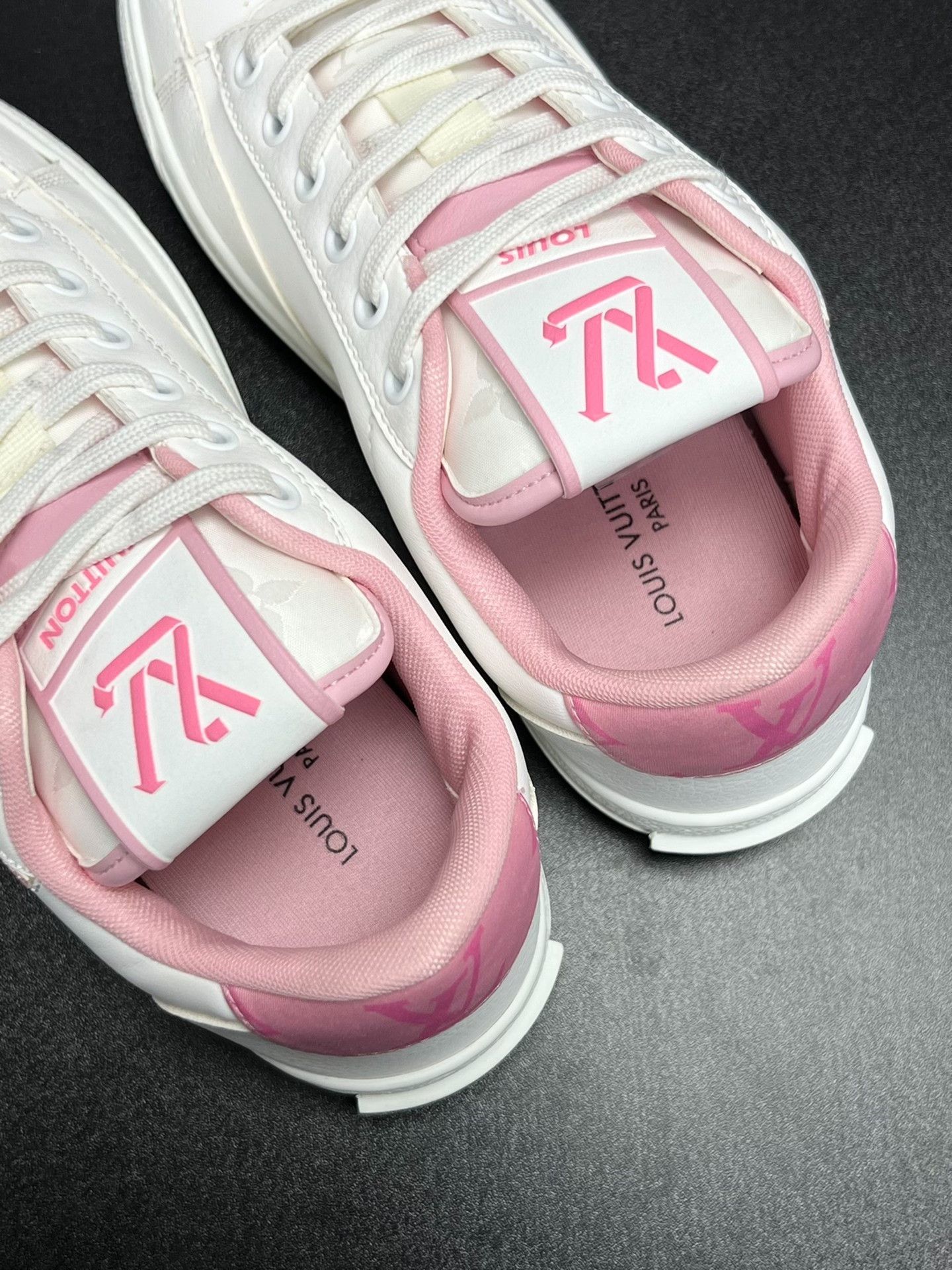 Louis Vuitton Louis Vuitton Pink Lowtop Sneakers us_6 Women Size US 6 / IT 36 - 4 Thumbnail