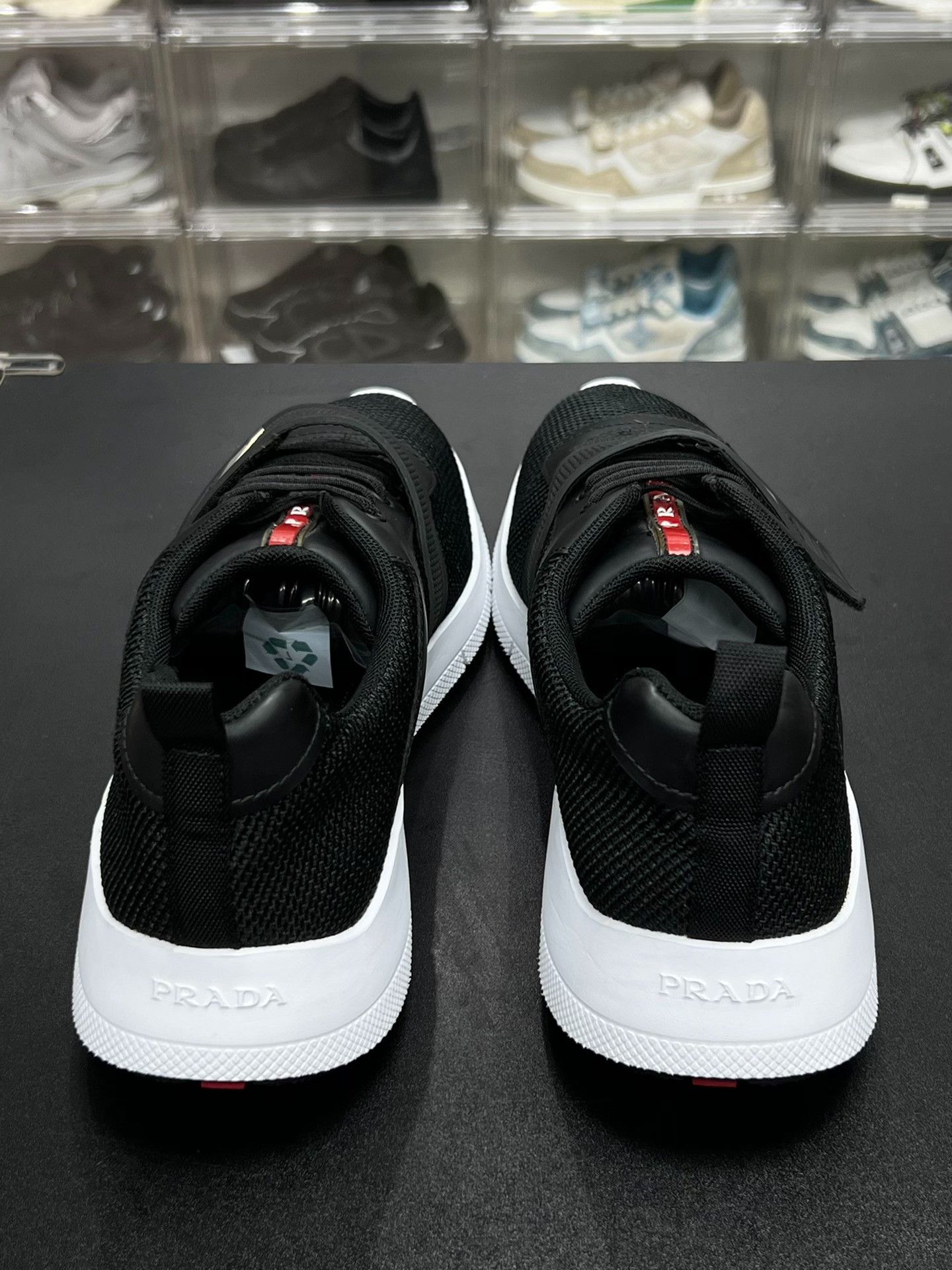 Prada Prada Casual Lowtop Sneakers 8.5 Men Size US 8.5 / EU 41-42 - 7 Thumbnail