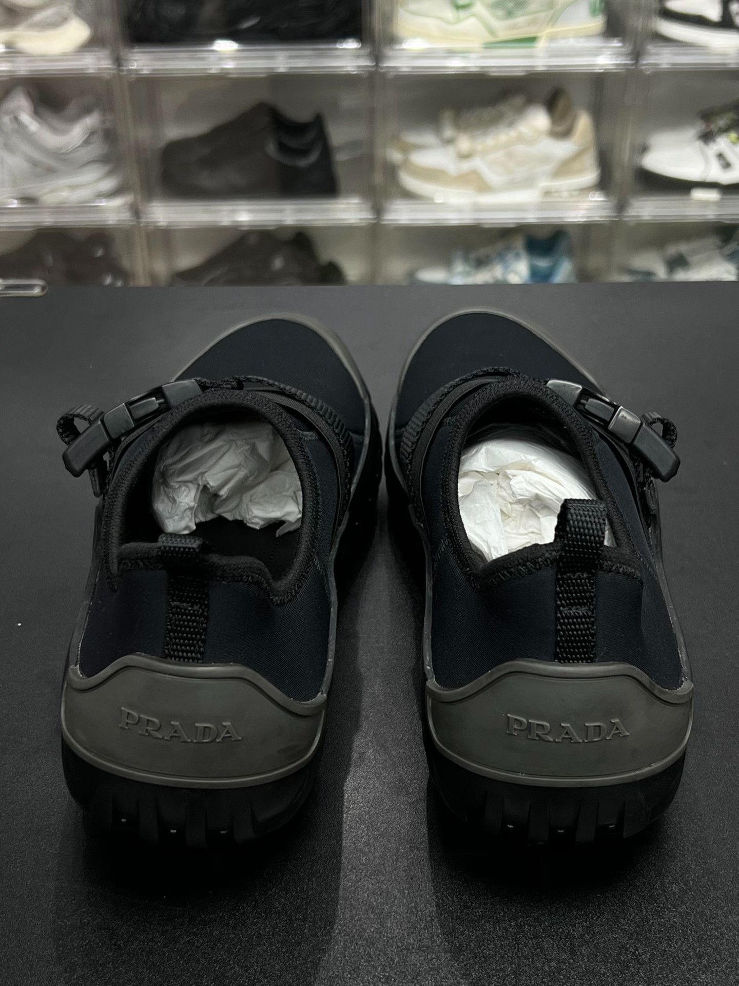 Prada Prada Casual Lowtop Sneakers 8.5 Men Size US 8.5 / EU 41-42 - 7 Thumbnail