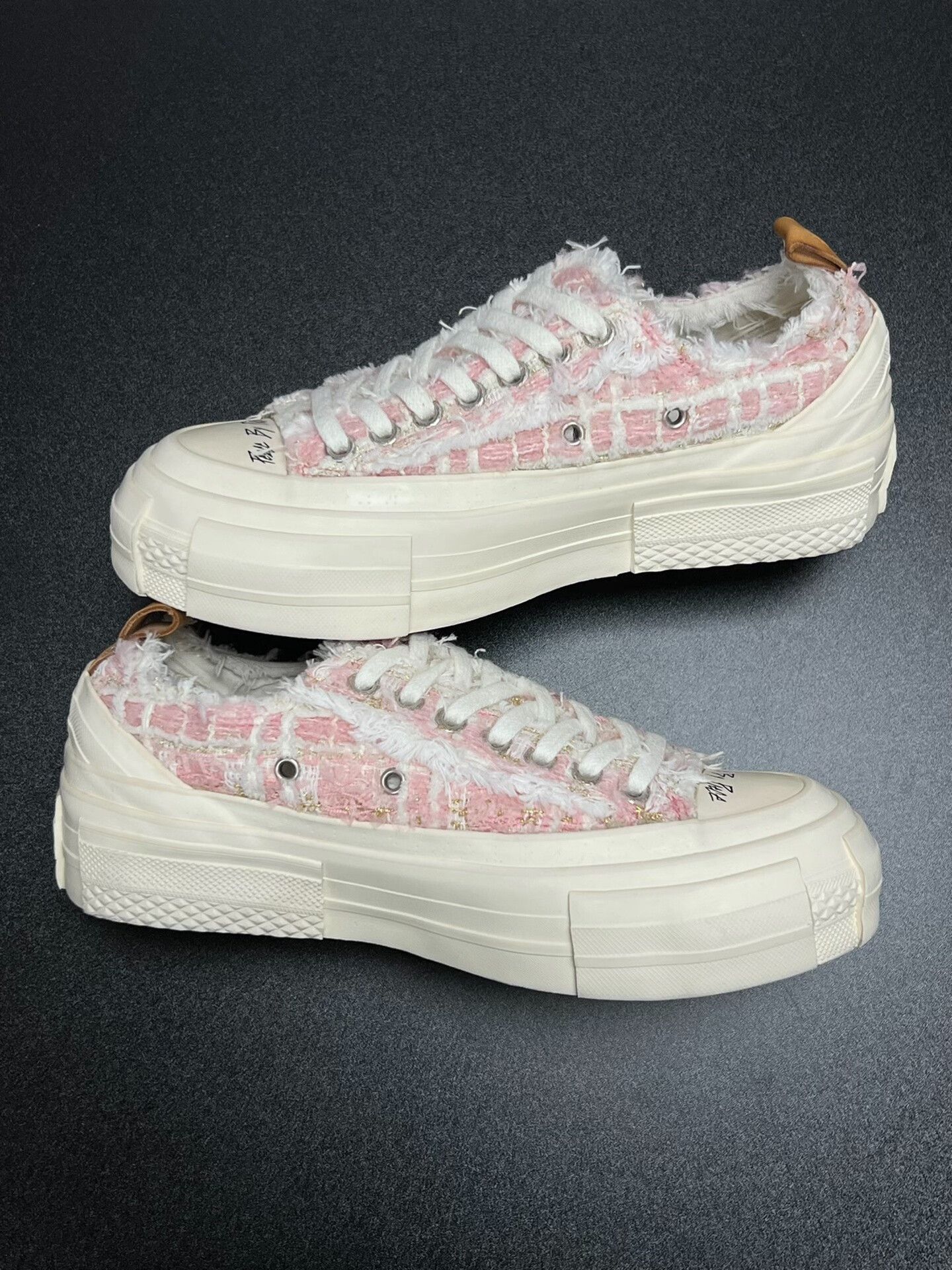 Yohji Yamamoto Yohji Yamamoto Pink Lowtop Sneakers us_6 Women Size US 6 / IT 36 - 6 Thumbnail