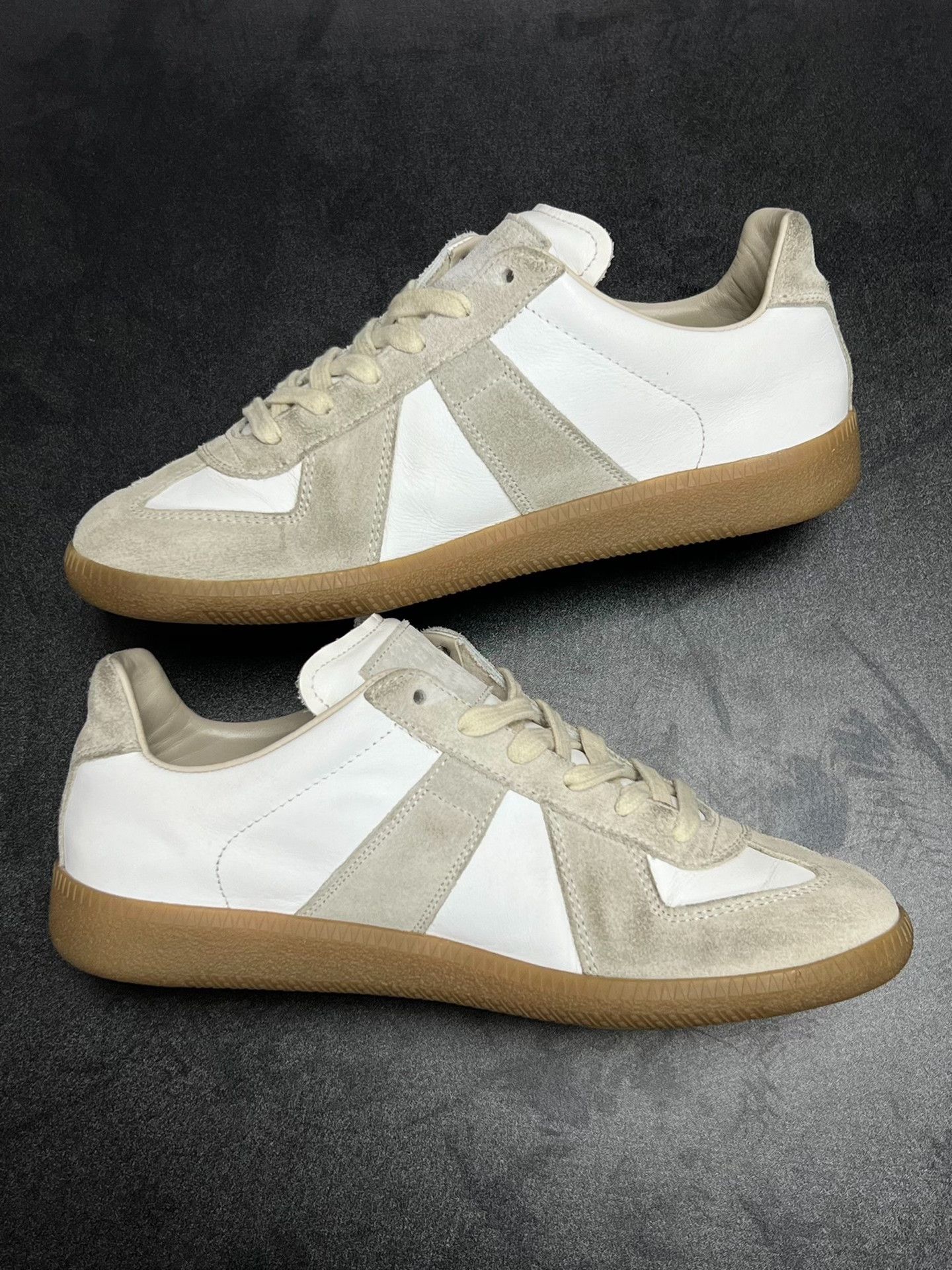Maison Margiela Maison Margiela White Lowtop Sneakers us_7 Women Size US 7 / IT 37 - 6 Thumbnail