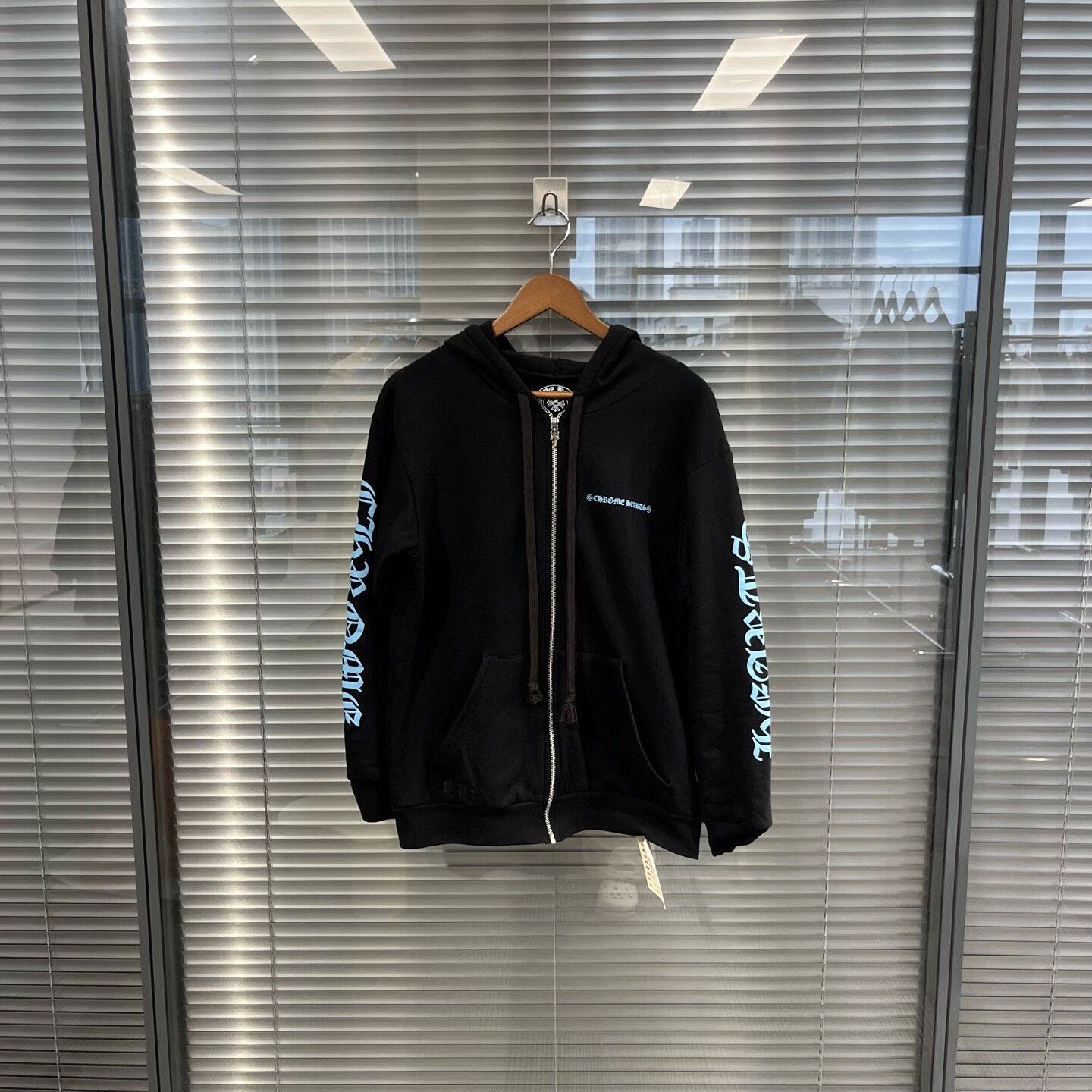 Chrome Hearts Chrome Hearts Blue Script Logo Zip Hoodie L Size US L / EU 52-54 / 3 - 2 Thumbnail