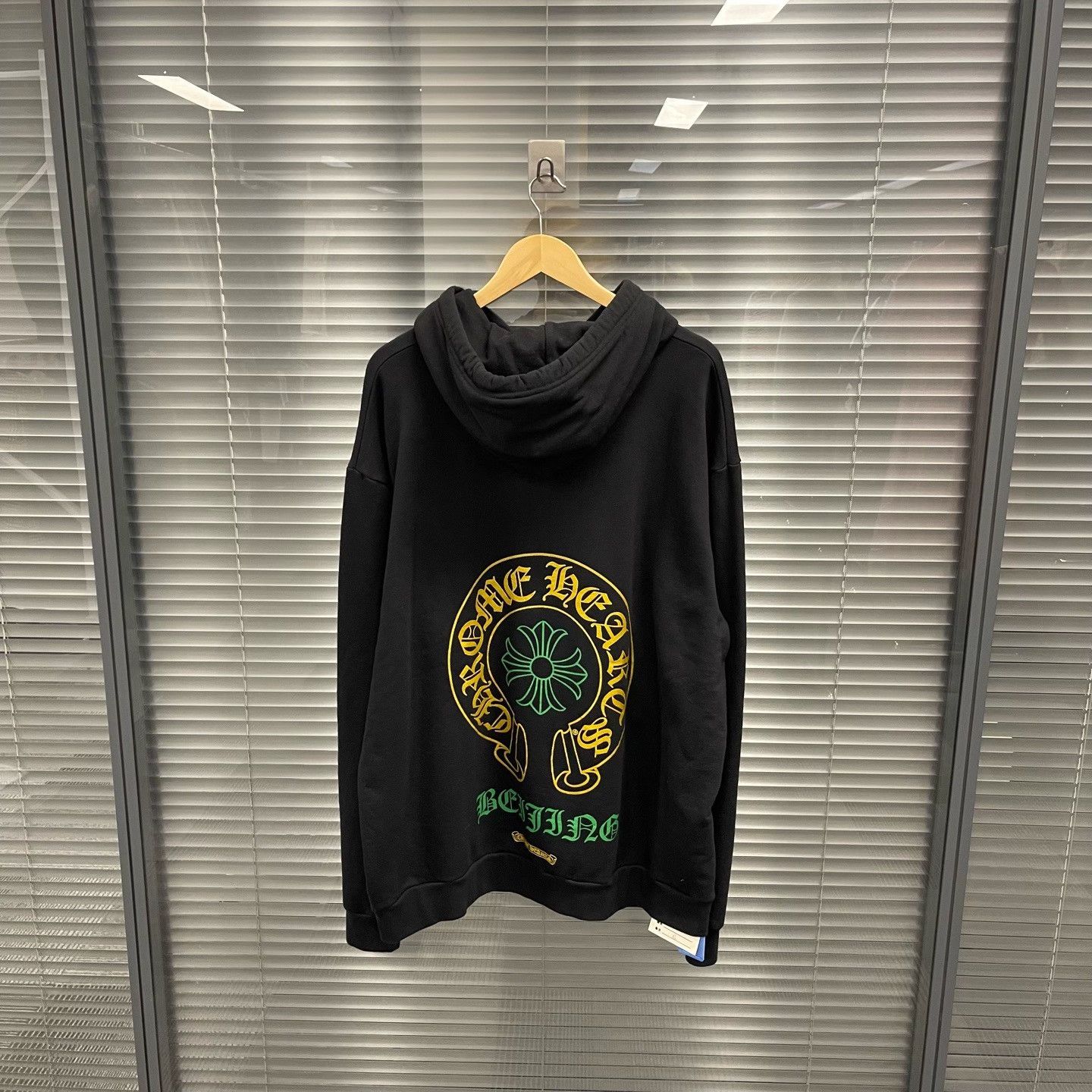 Chrome Hearts Chrome Hearts Beijing Limited Horseshoe Hoodie XL Size US XL / EU 56 / 4 - 2 Thumbnail