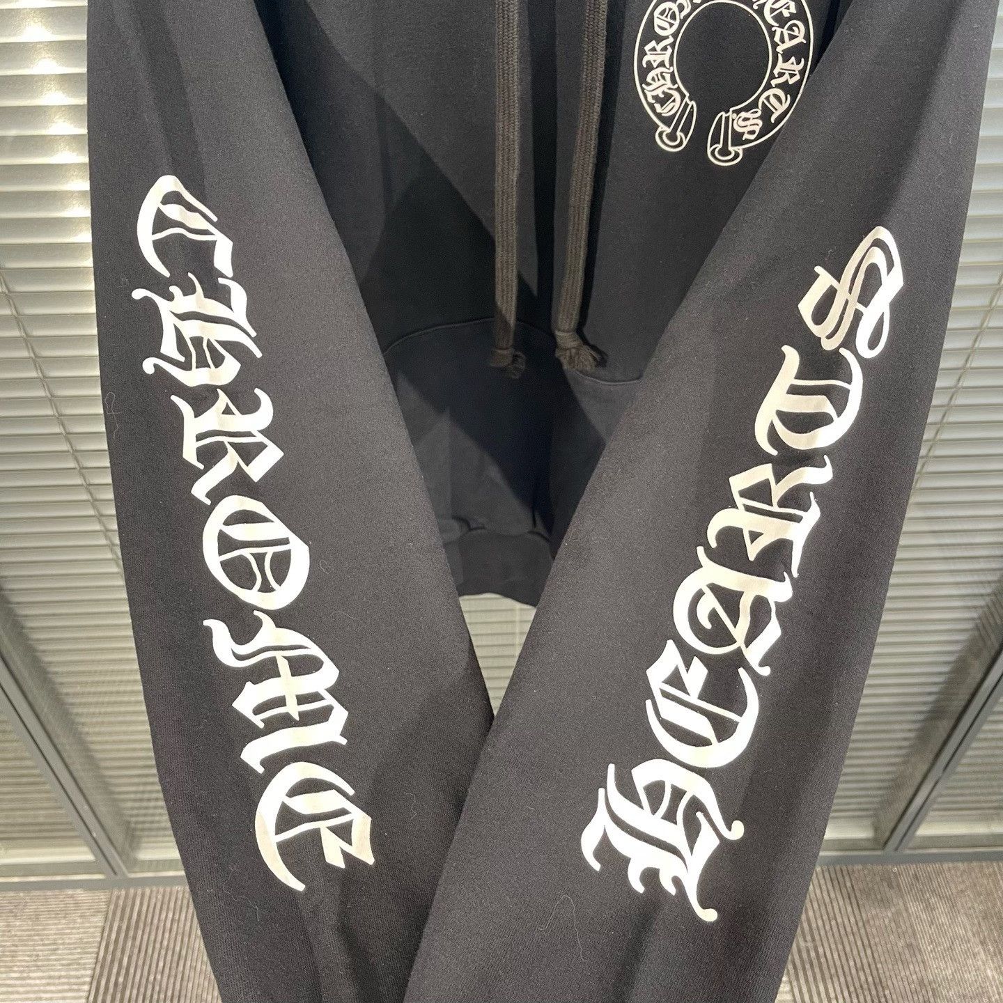 Chrome Hearts Chrome Hearts Matty Boy Lips Hoodie Size L Size US L / EU 52-54 / 3 - 6 Thumbnail