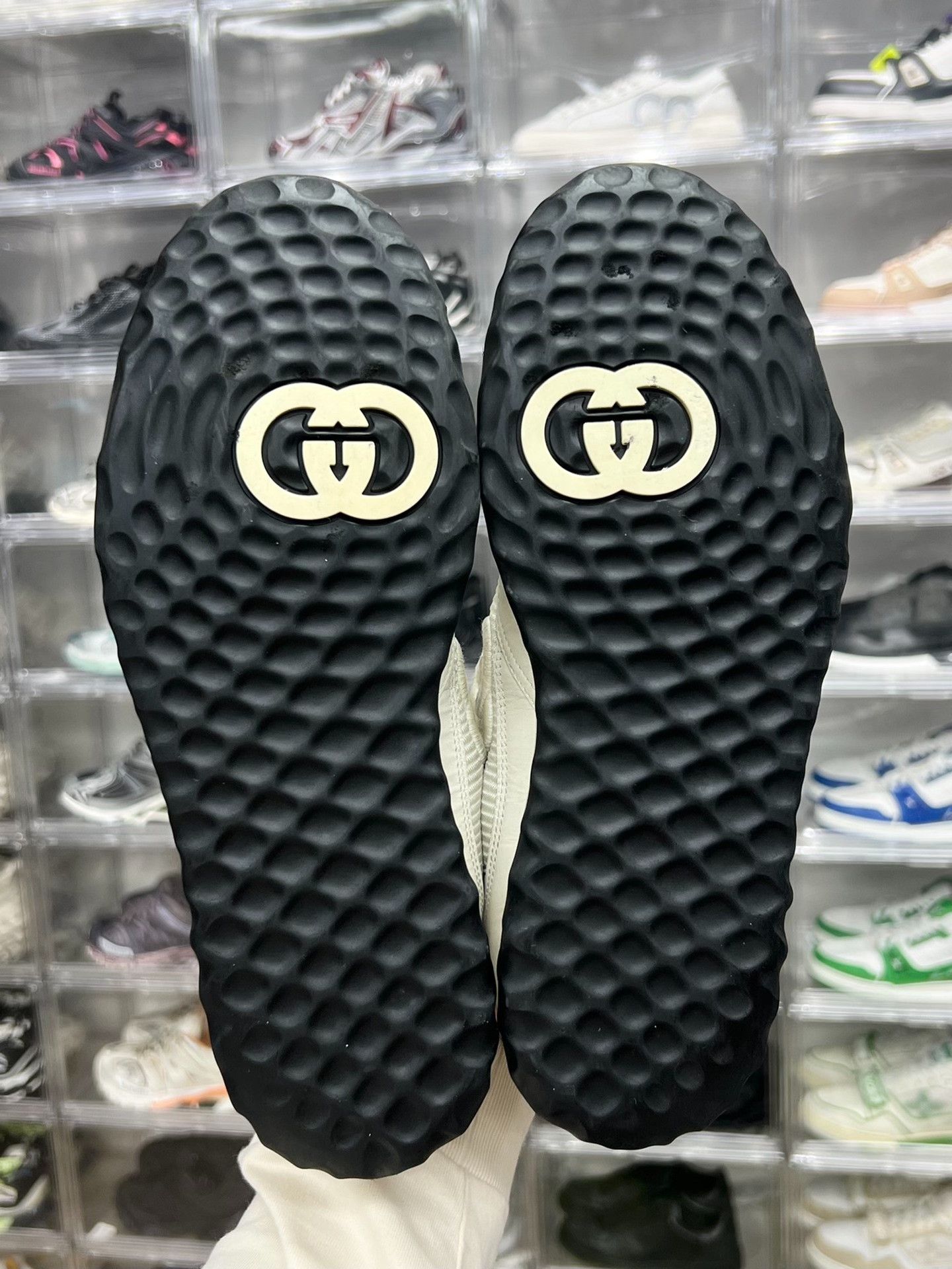 Gucci Gucci White Lowtop Sneakers 8 Men Size US 8 / EU 41 - 8 Thumbnail