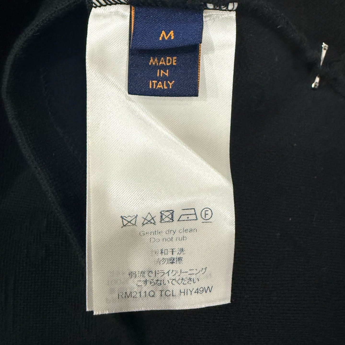 Louis Vuitton Louis Vuitton Monogram 3D Pocket T-Shirt US M Size US M / EU 48-50 / 2 - 5 Thumbnail