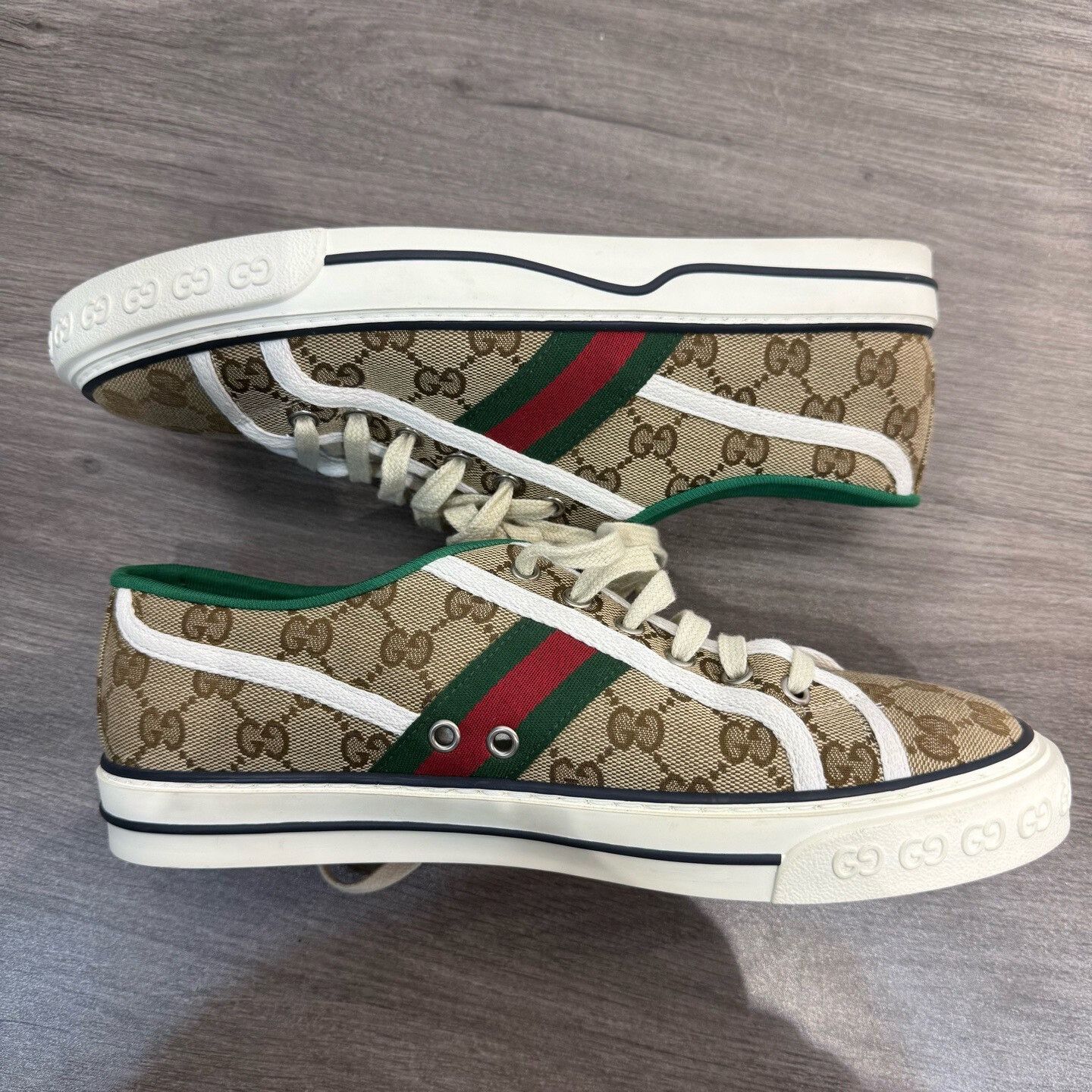 Gucci Gucci Tennis 1977 GG Supreme Sneakers Size 41 Size US 8.5 / EU 41-42 - 3 Thumbnail