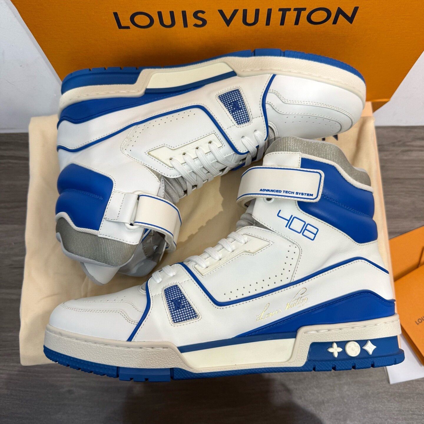 Louis Vuitton Louis Vuitton Blue White Trainer Hi-Top Sneakers US 9.5 Size US 9.5 / EU 42-43 - 5 Thumbnail