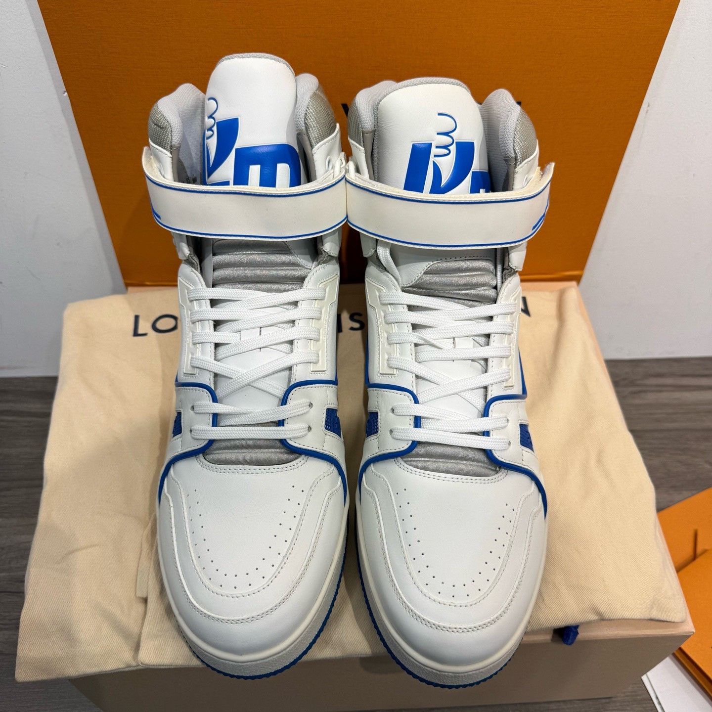 Louis Vuitton Louis Vuitton Blue White Trainer Hi-Top Sneakers US 9.5 Size US 9.5 / EU 42-43 - 3 Thumbnail