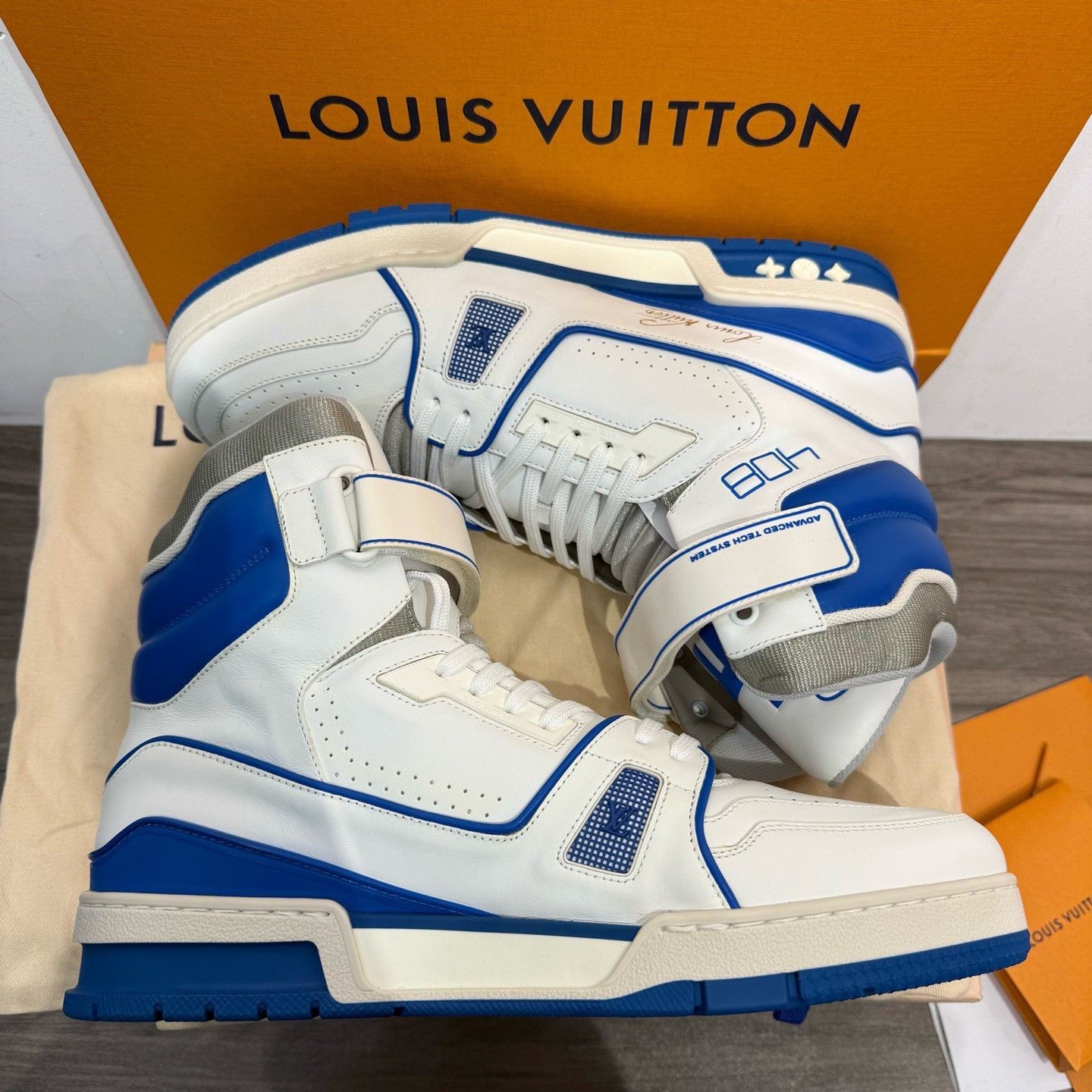 Louis Vuitton Louis Vuitton Blue White Trainer Hi-Top Sneakers US 9.5 Size US 9.5 / EU 42-43 - 4 Thumbnail