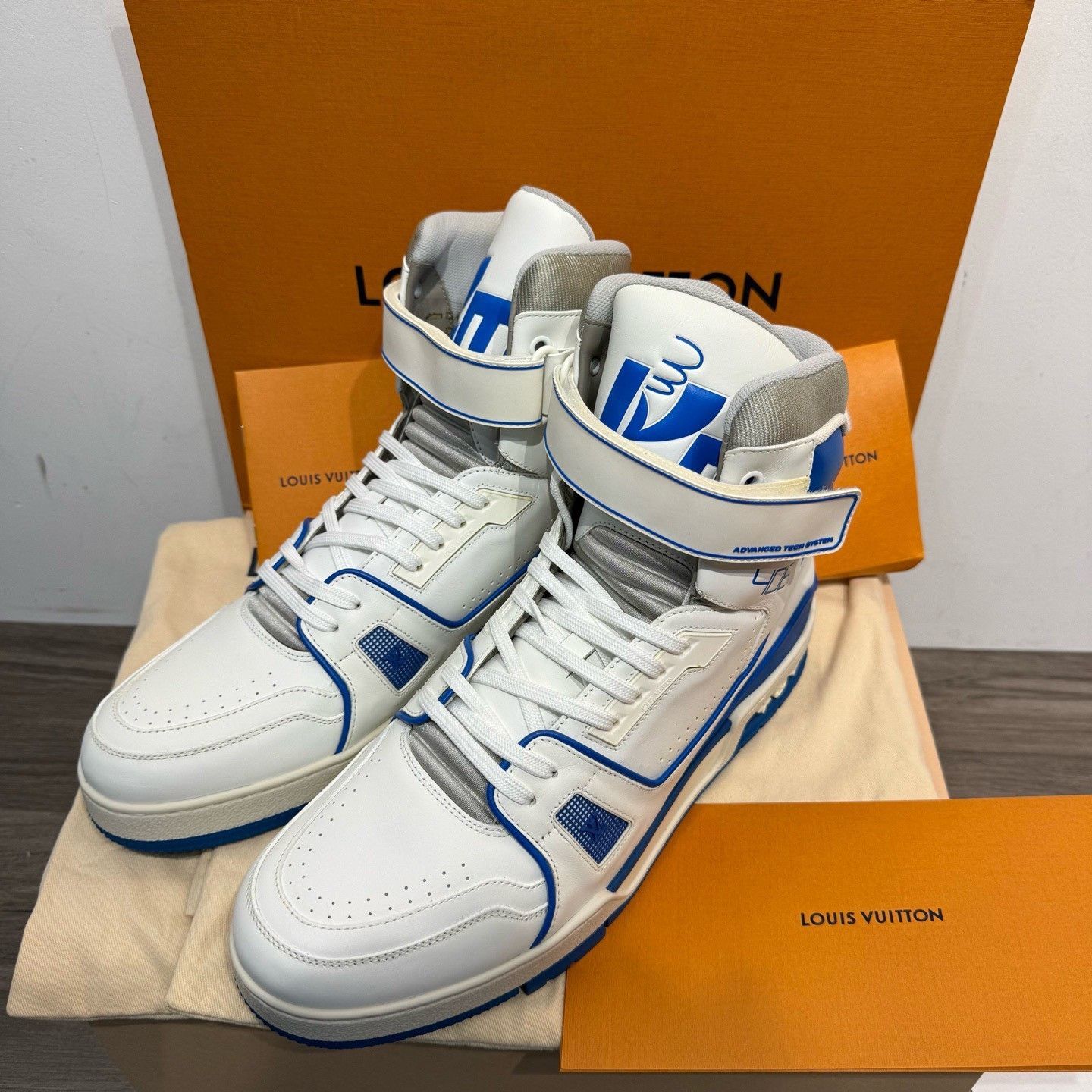 Louis Vuitton Louis Vuitton Blue White Trainer Hi-Top Sneakers US 9.5 Size US 9.5 / EU 42-43 - 2 Thumbnail