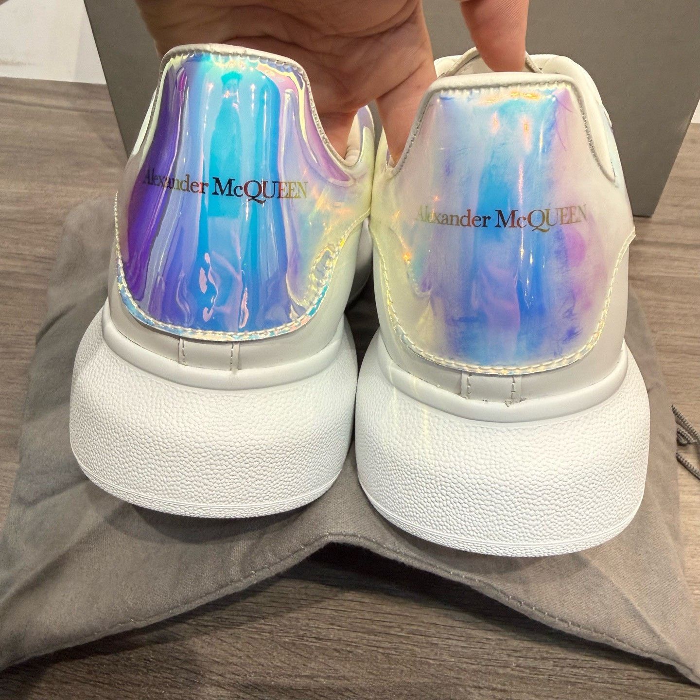 Alexander McQueen Alexander McQueen Iridescent Oversized Sneakers 43 Size US 10 / EU 43 - 7 Thumbnail