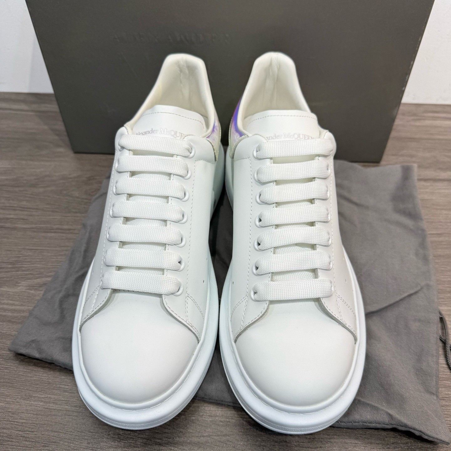 Alexander McQueen Alexander McQueen Iridescent Oversized Sneakers 43 Size US 10 / EU 43 - 3 Thumbnail