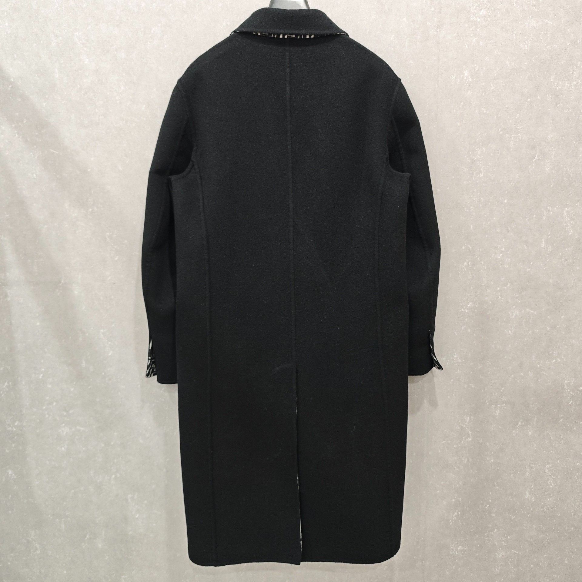 Fendi Fendi Double-Breasted Wool Coat IT 46 Size US S / EU 44-46 / 1 - 3 Thumbnail