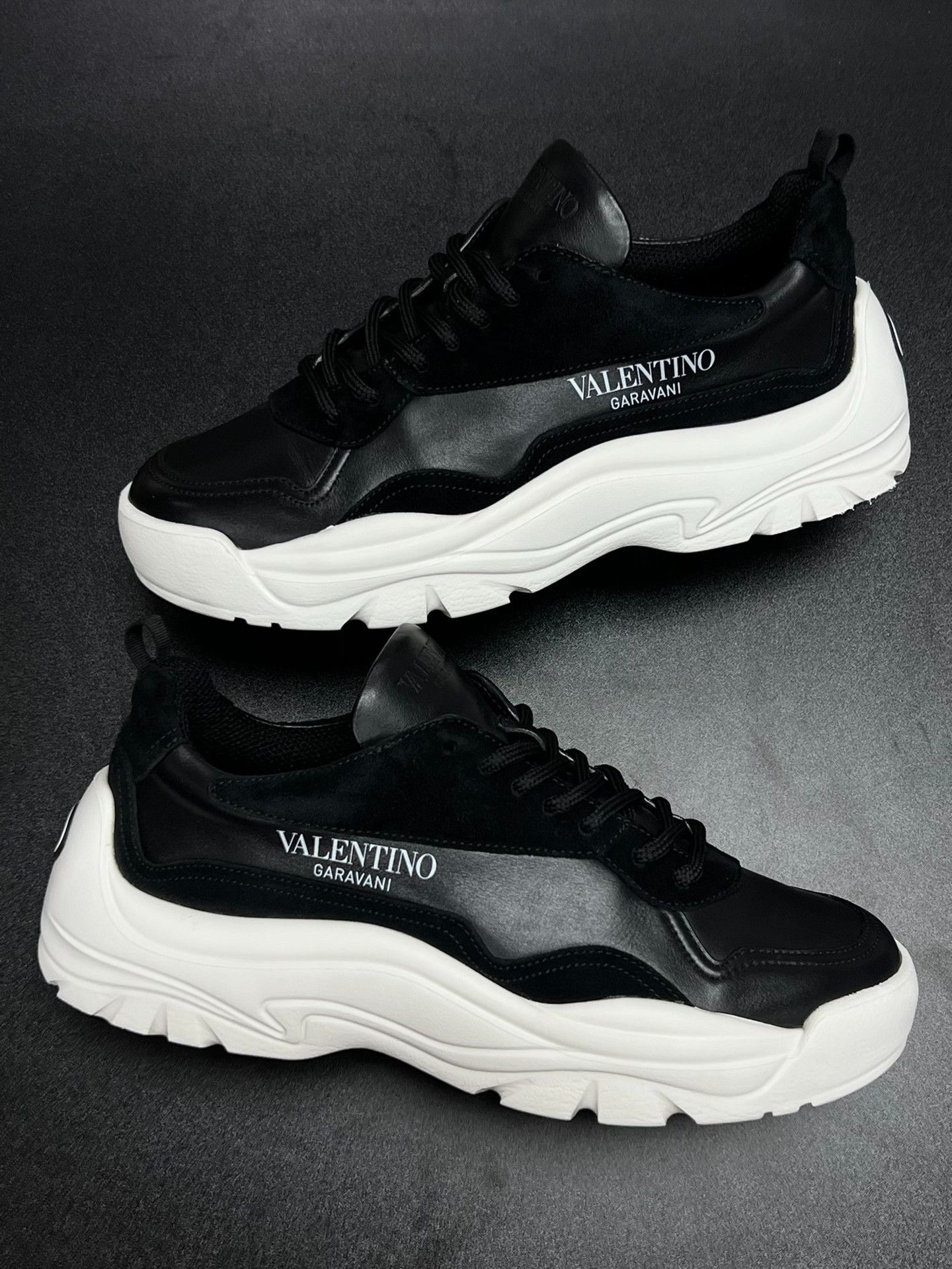 Valentino Valentino Casual Lowtop Sneakers 7 Men Size US 7 / EU 40 - 5 Thumbnail