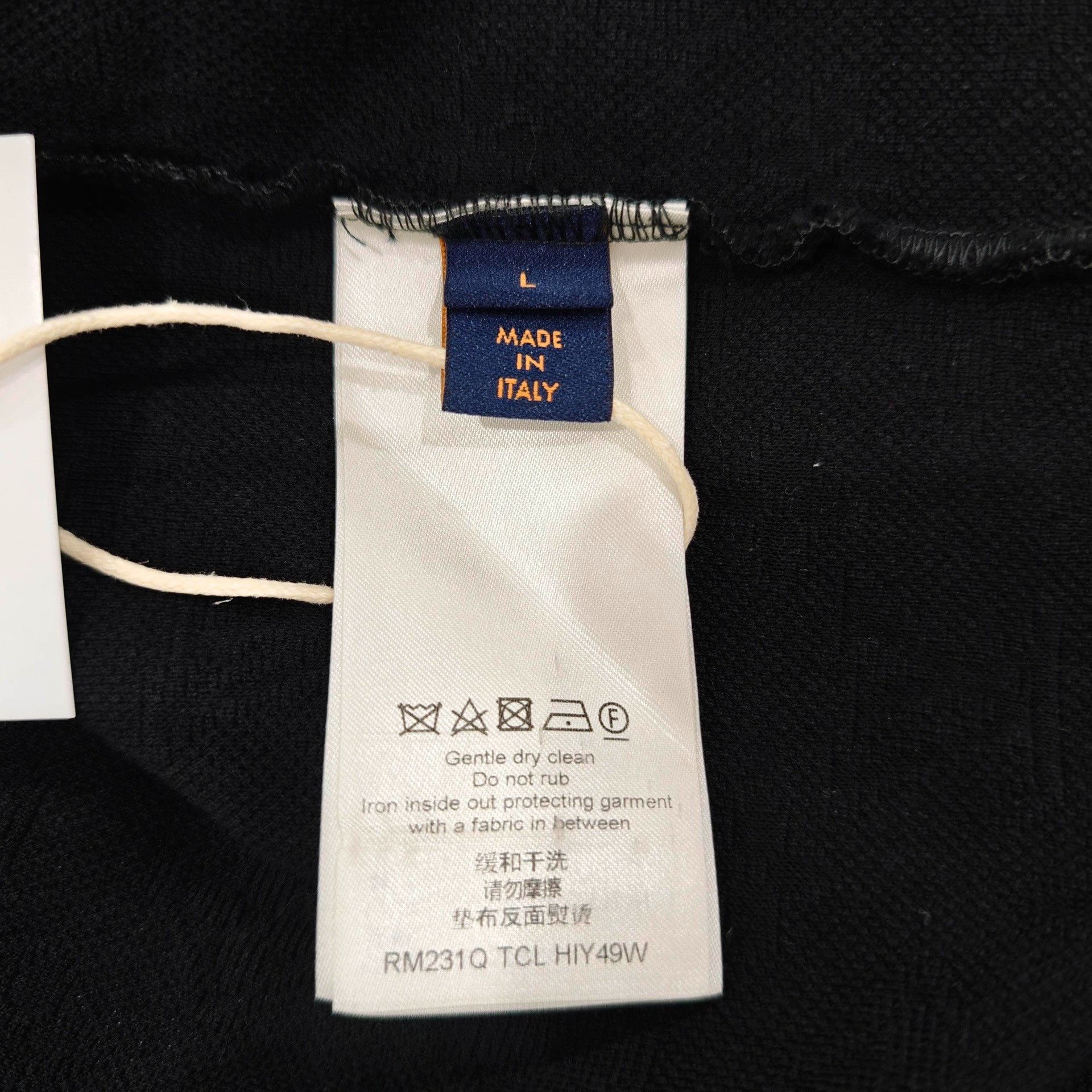 Louis Vuitton Louis Vuitton Monogram Pocket T-Shirt Size L Size US L / EU 52-54 / 3 - 5 Thumbnail