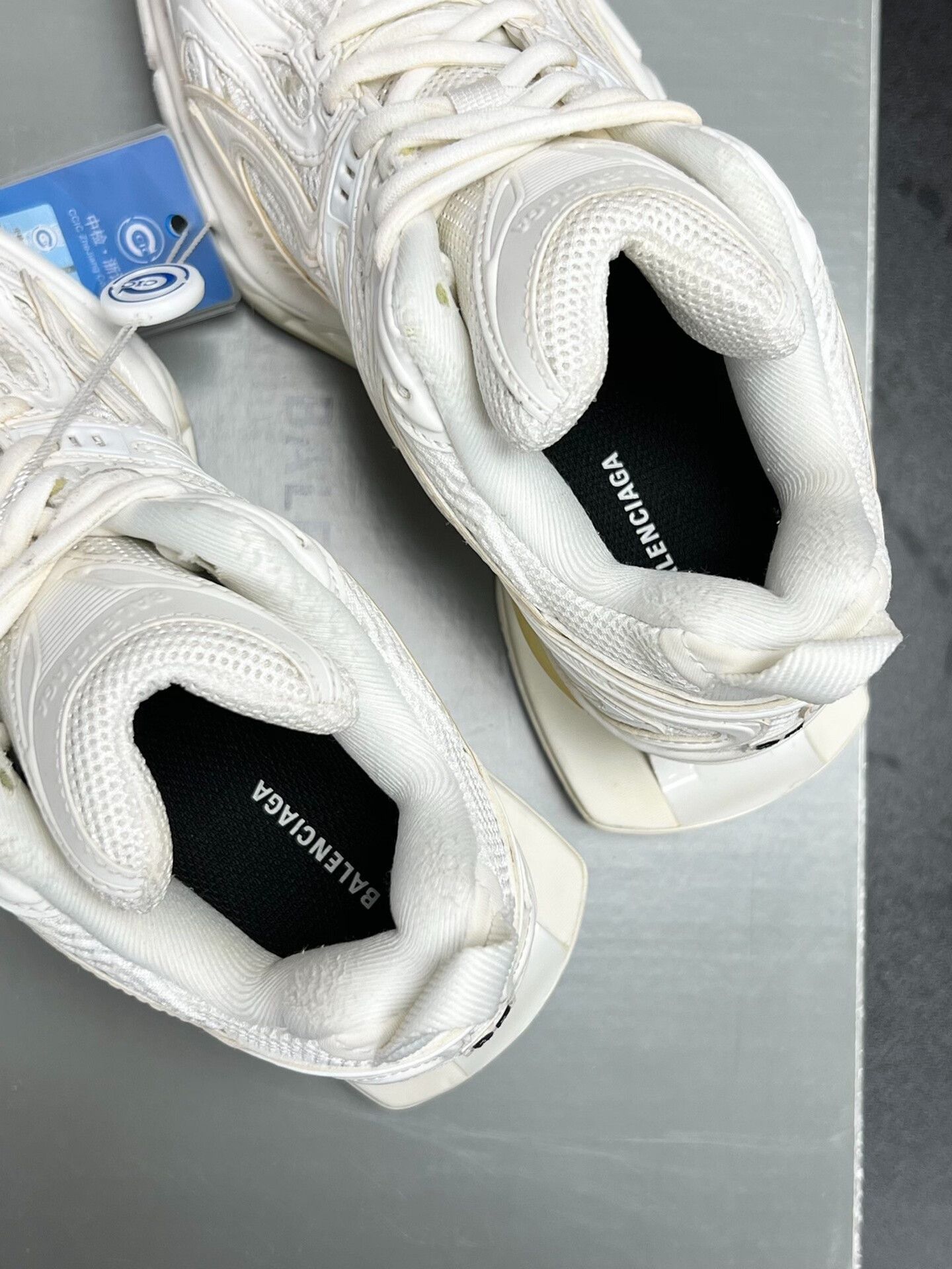 Balenciaga Balenciaga White Lowtop Sneakers us_5 Women Size US 5 / IT 35 - 4 Thumbnail