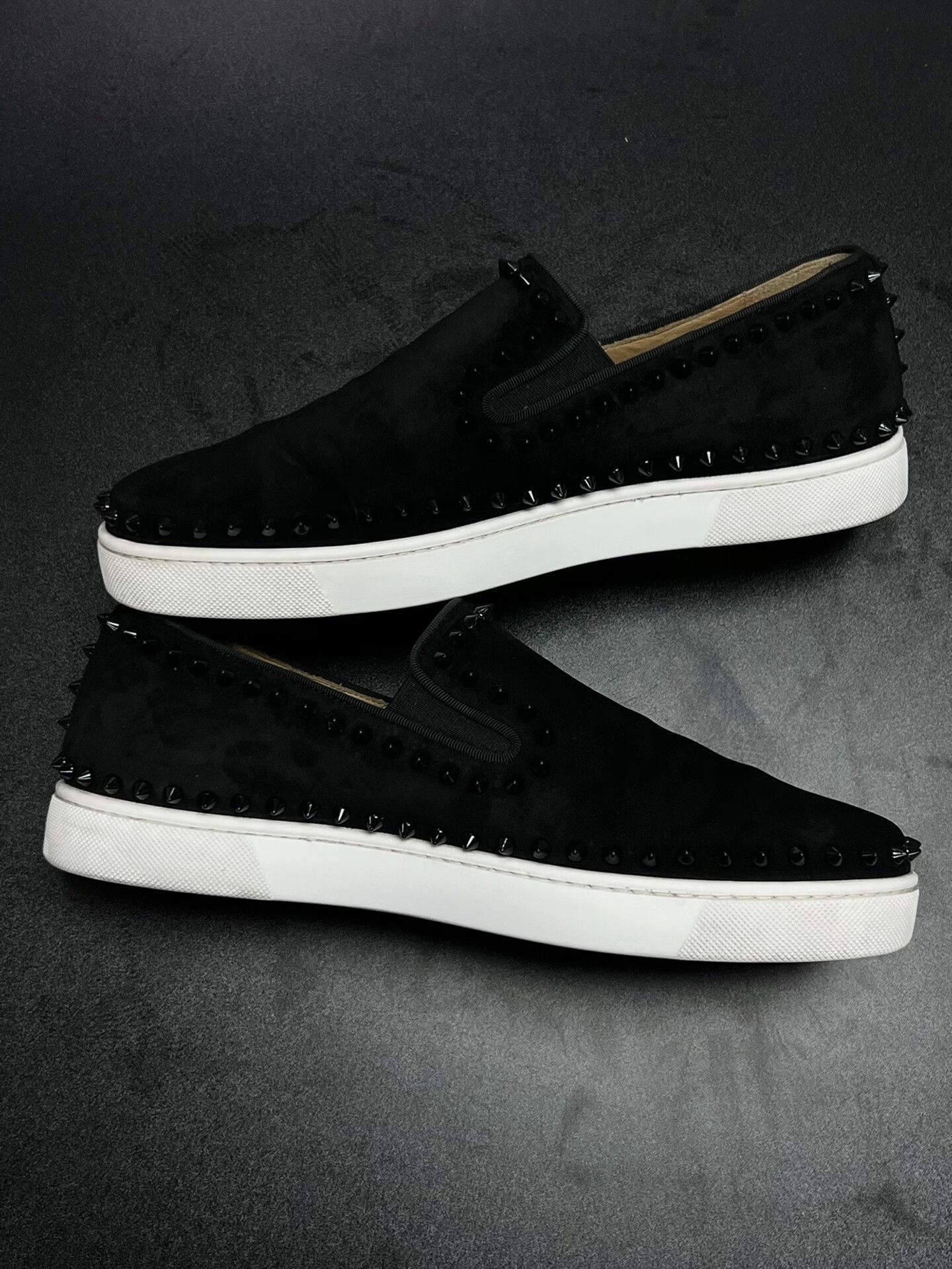 Christian Louboutin Christian Louboutin Black Lowtop Sneakers 9.5 Men Size US 9.5 / EU 42-43 - 5 Thumbnail