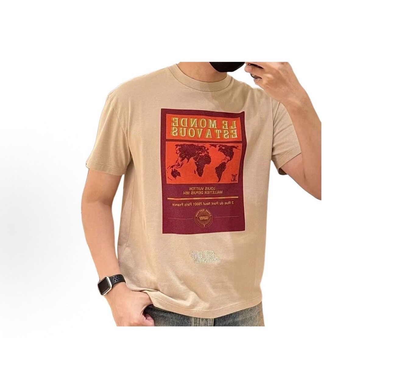 Louis Vuitton Louis Vuitton World Map Rhinestone T-Shirt Size M Size US M / EU 48-50 / 2 - 4 Thumbnail