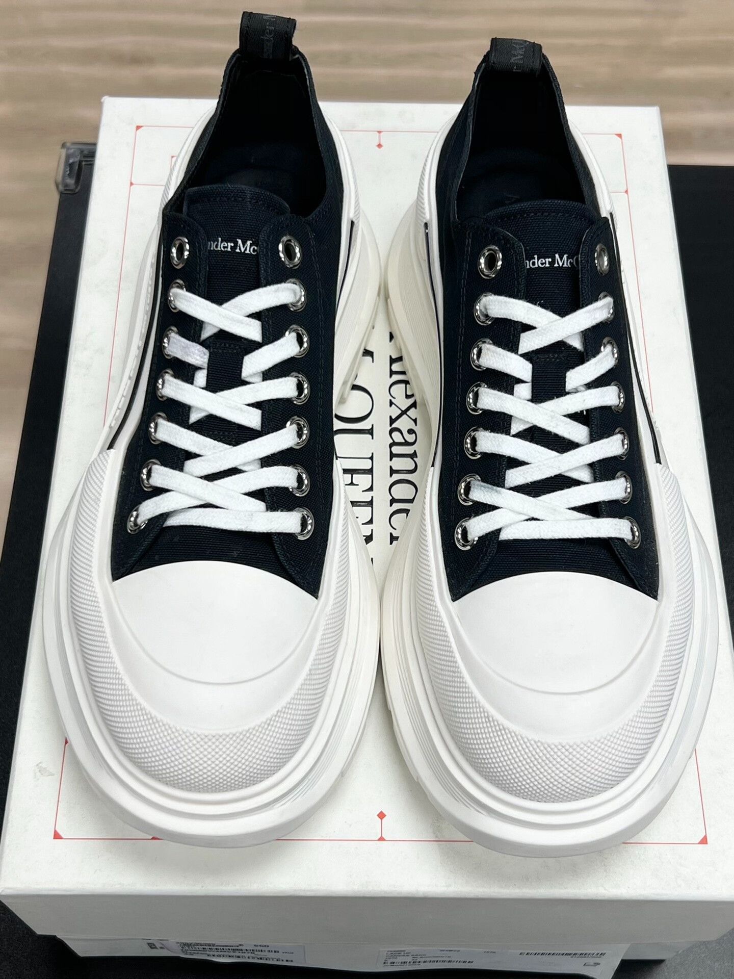 Alexander McQueen Alexander McQueen White Boots 10 Men Size US 10 / EU 43 - 3 Thumbnail