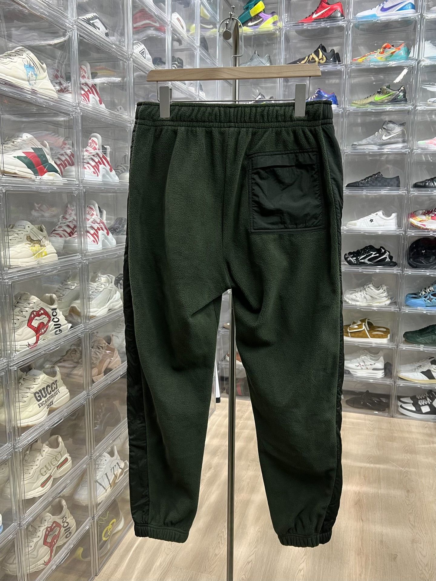 Nike Nike Casual Embroidered Green Casual Pants 32 Men Size US 32 / EU 48 - 4 Thumbnail