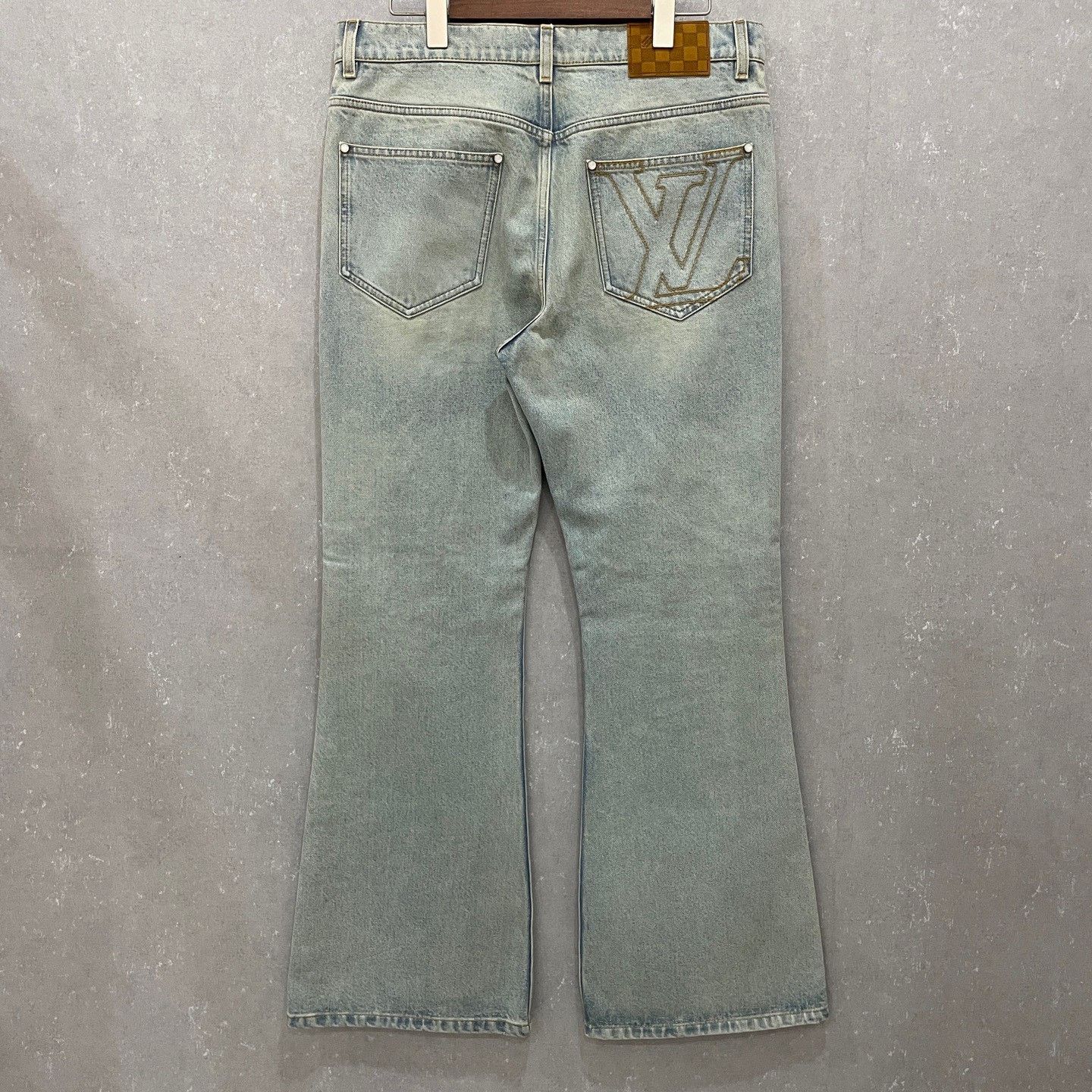 Louis Vuitton Louis Vuitton Embroidered Logo Denim Jeans 32 Size US 32 / EU 48 - 3 Thumbnail