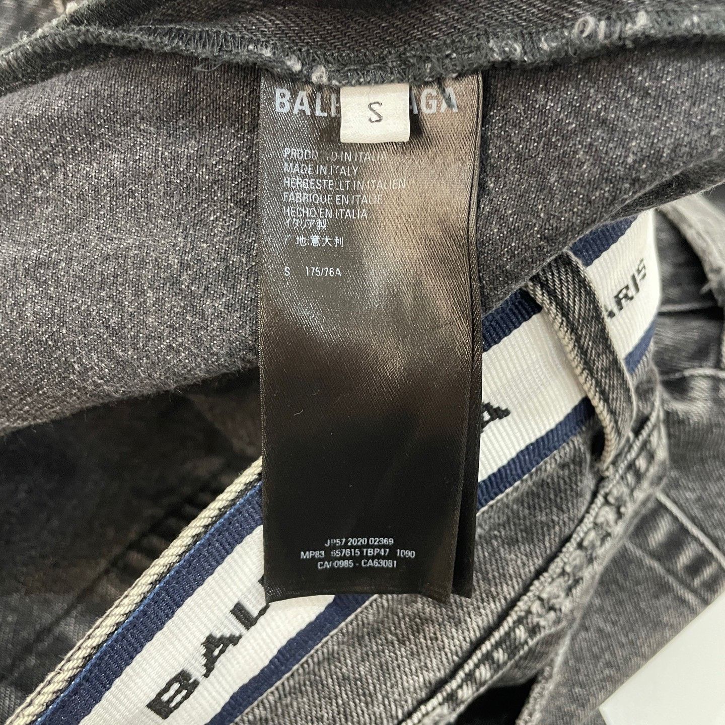 Balenciaga Balenciaga Washed Logo Waistband Jeans Size S Size US 30 / EU 46 - 5 Thumbnail