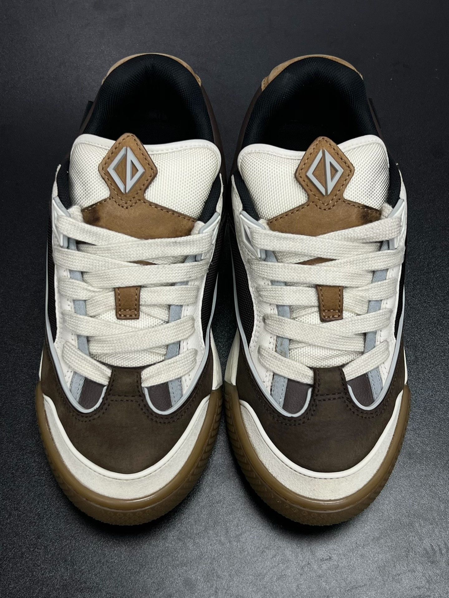 Dior Dior Brown Lowtop Sneakers 6 Men Size US 6 / EU 39 - 3 Thumbnail