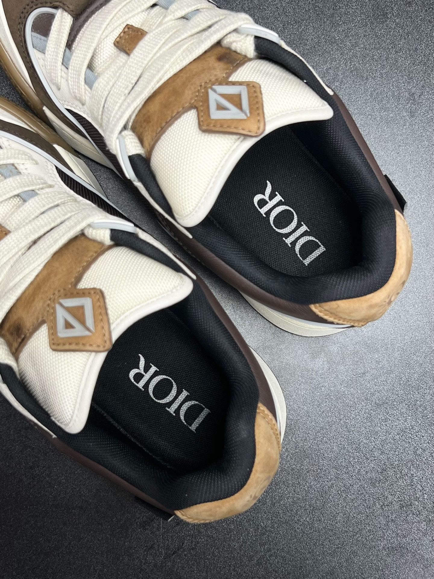 Dior Dior Brown Lowtop Sneakers 6 Men Size US 6 / EU 39 - 4 Thumbnail